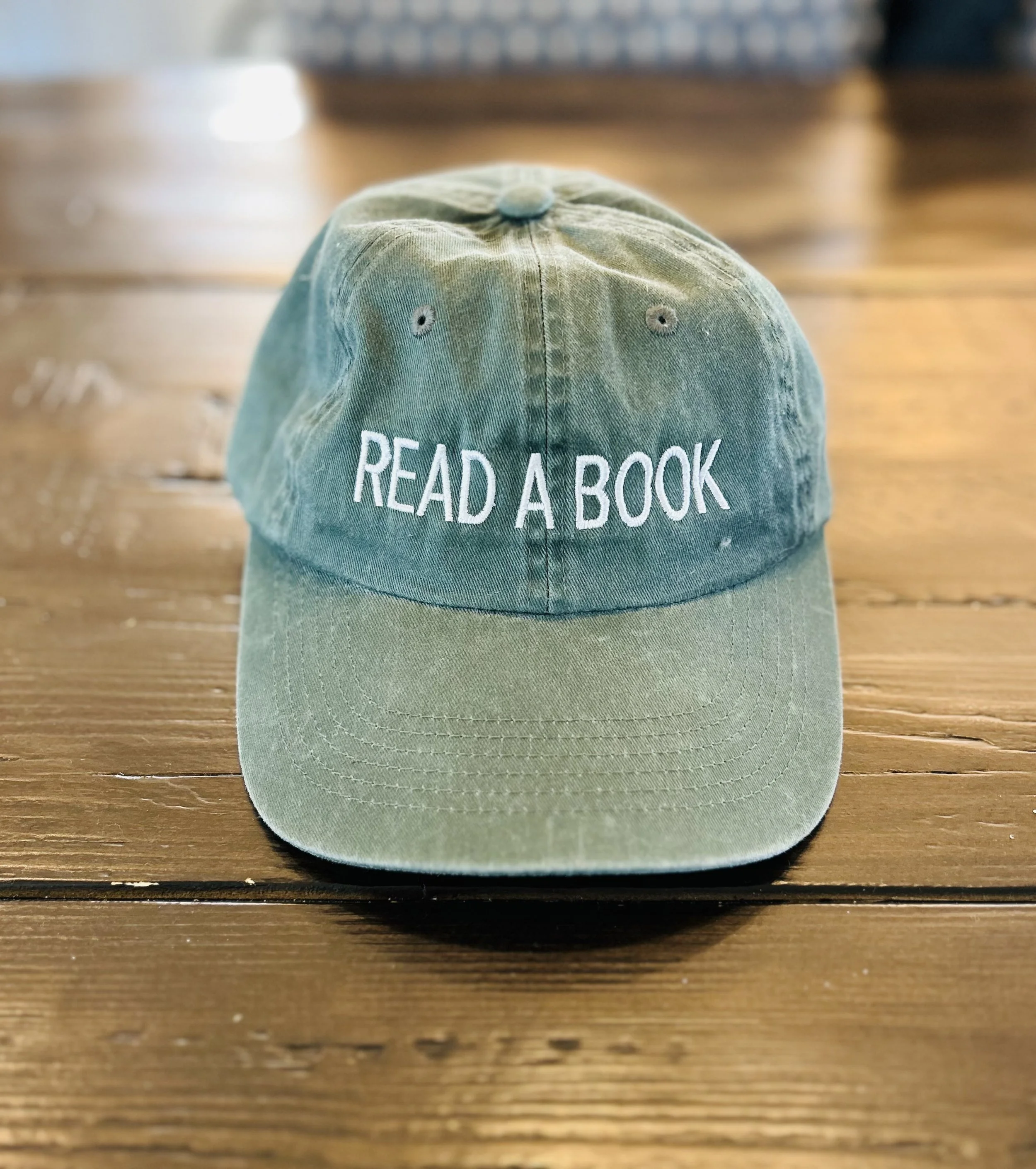 Middleburg Books READ A BOOK baseball cap