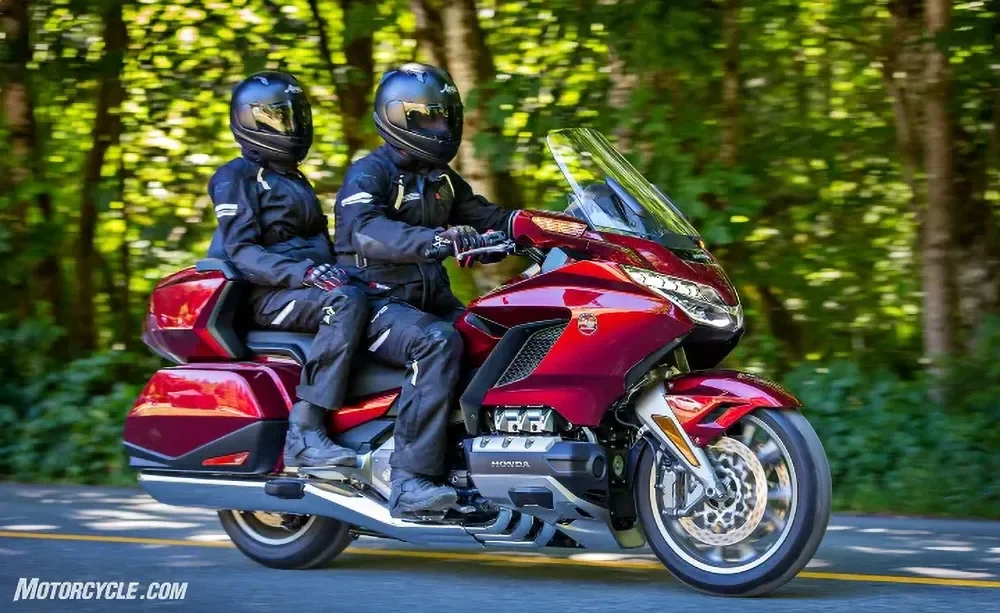 honda-gold-wing-serrini-bts-11.webp