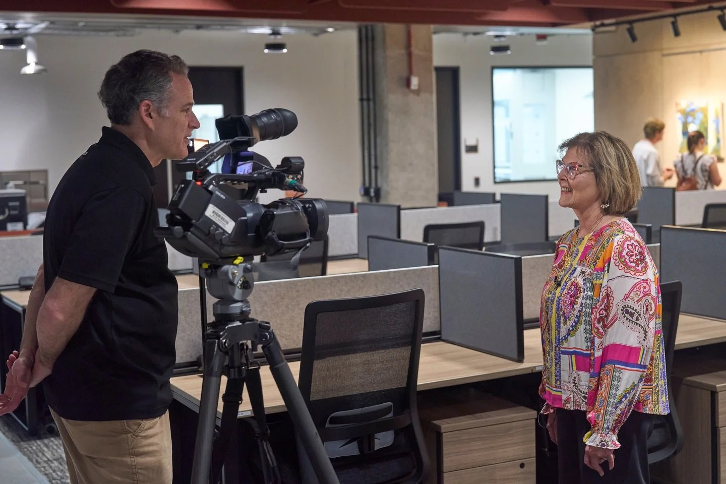 Tonight at 8:00 pm, catch the latest Carolina Impact feature on @wtvipbsclt , filmed last month at The Community Threads exhibit in partnership with @connectlabs.wexford at @thepearlclt

(link will be live after airing, also found in stories)
https:/