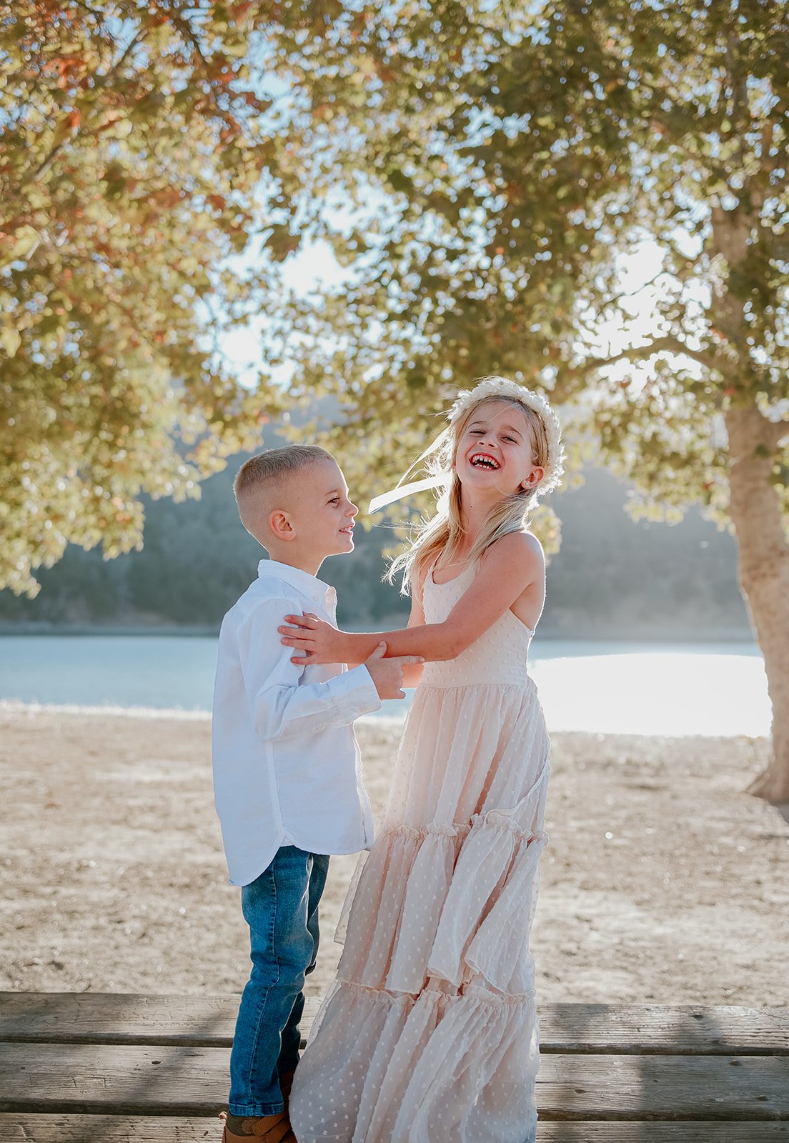 Livermore Del Valle lake photographer family session.jpg