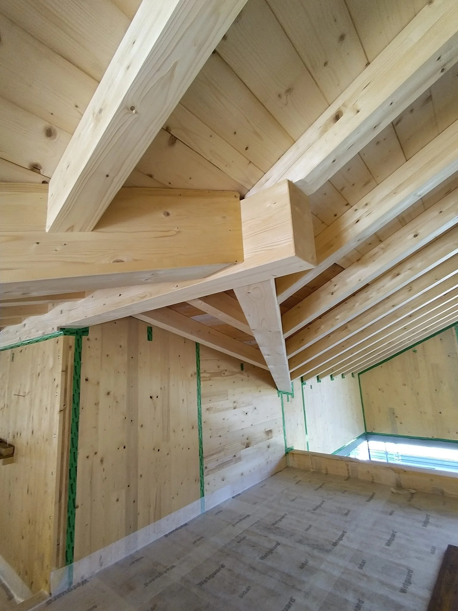 WhatsApp Image 2025-05-05 at 16.35.52 (1).jpeg