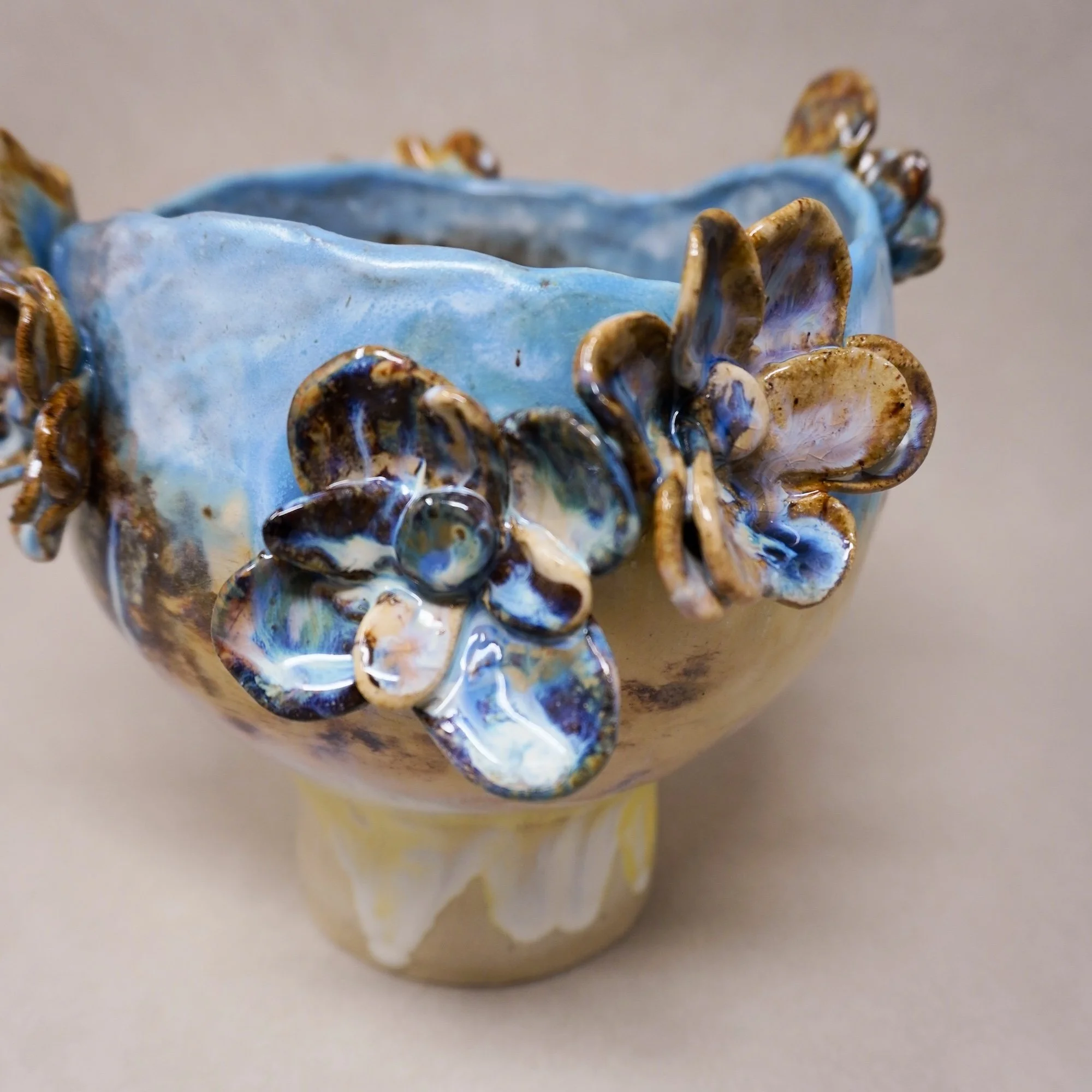 Bloom: Sculptural Flower Vessel - Mia Amanda