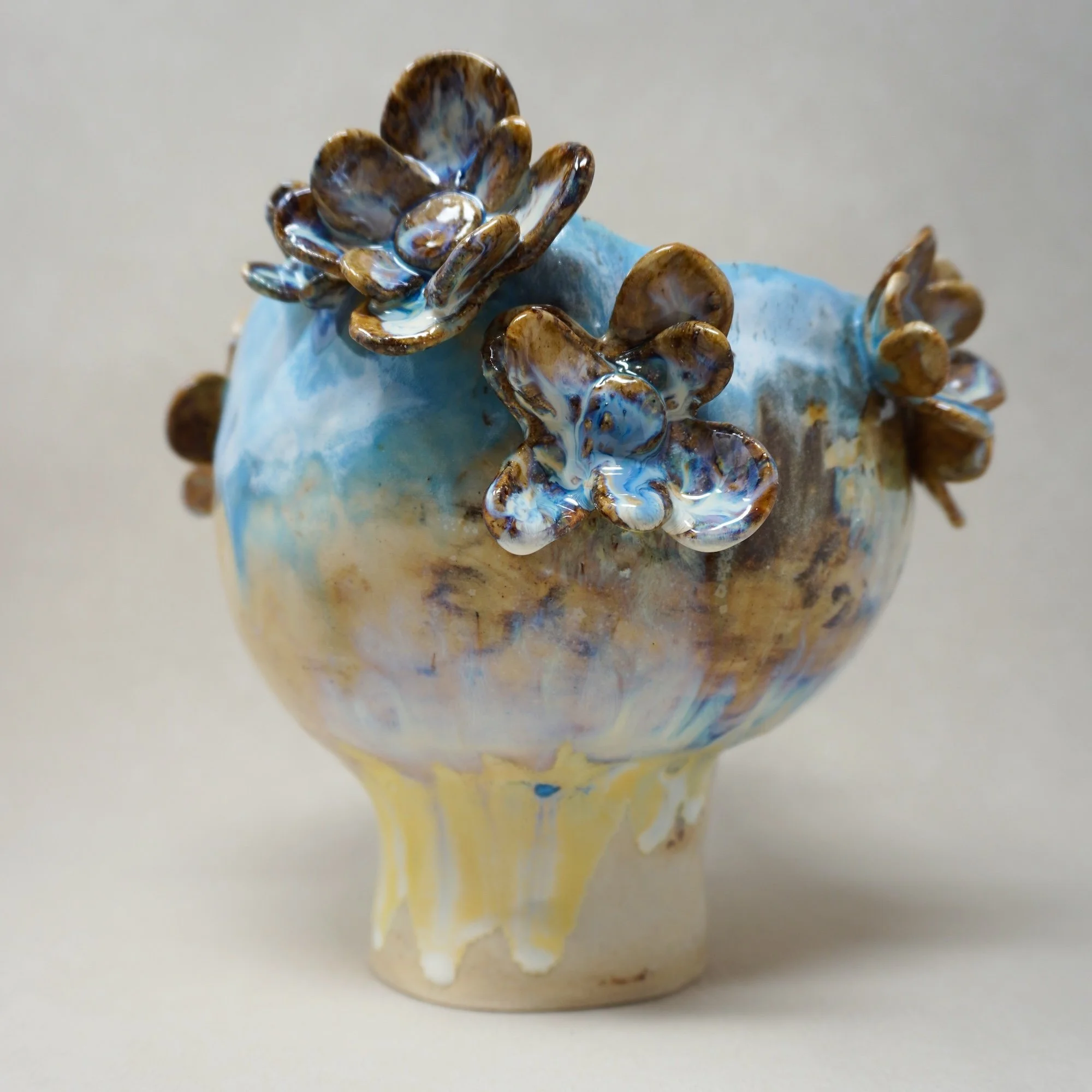 Bloom: Sculptural Flower Vessel - Mia Amanda