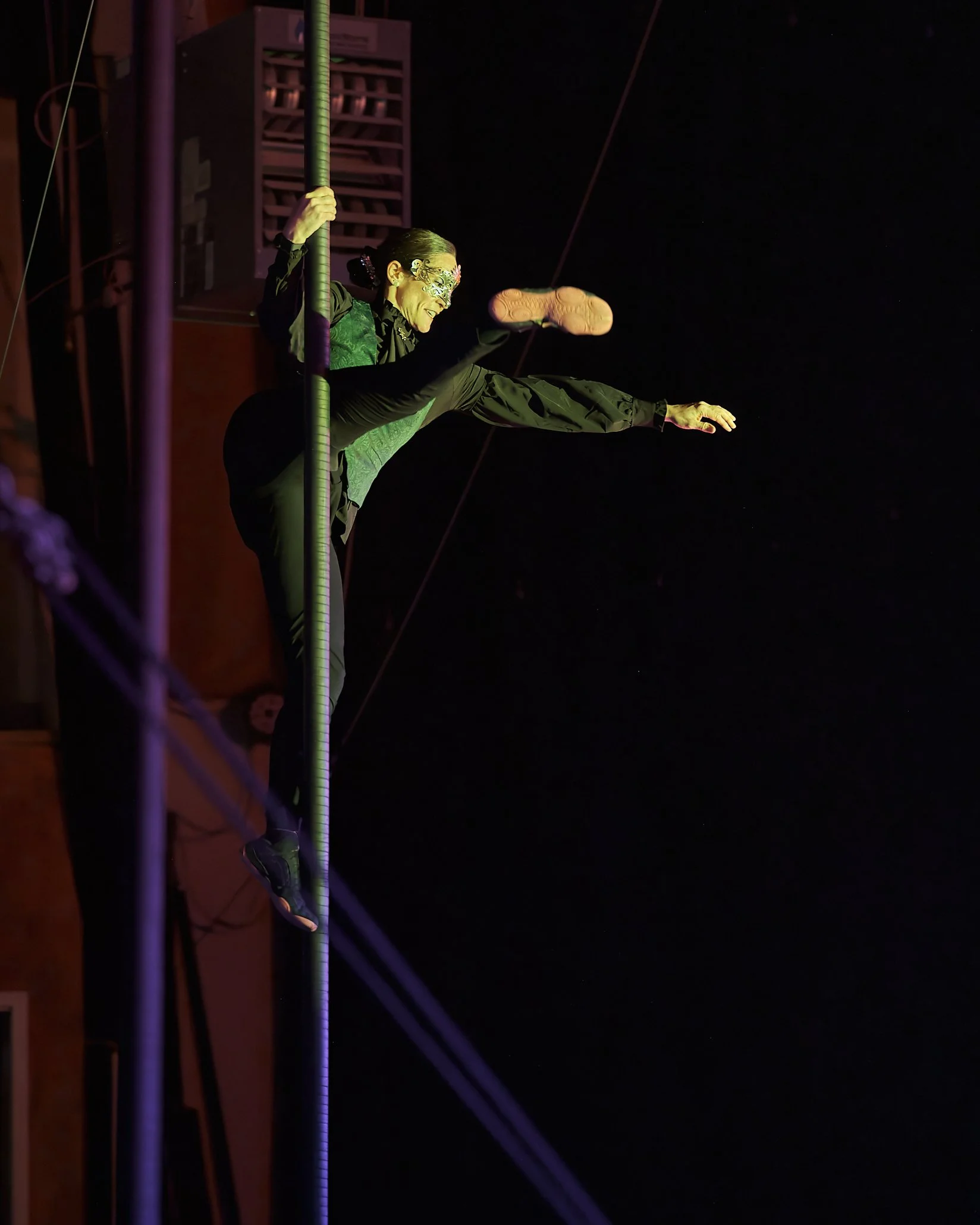 Act 08-013.jpg