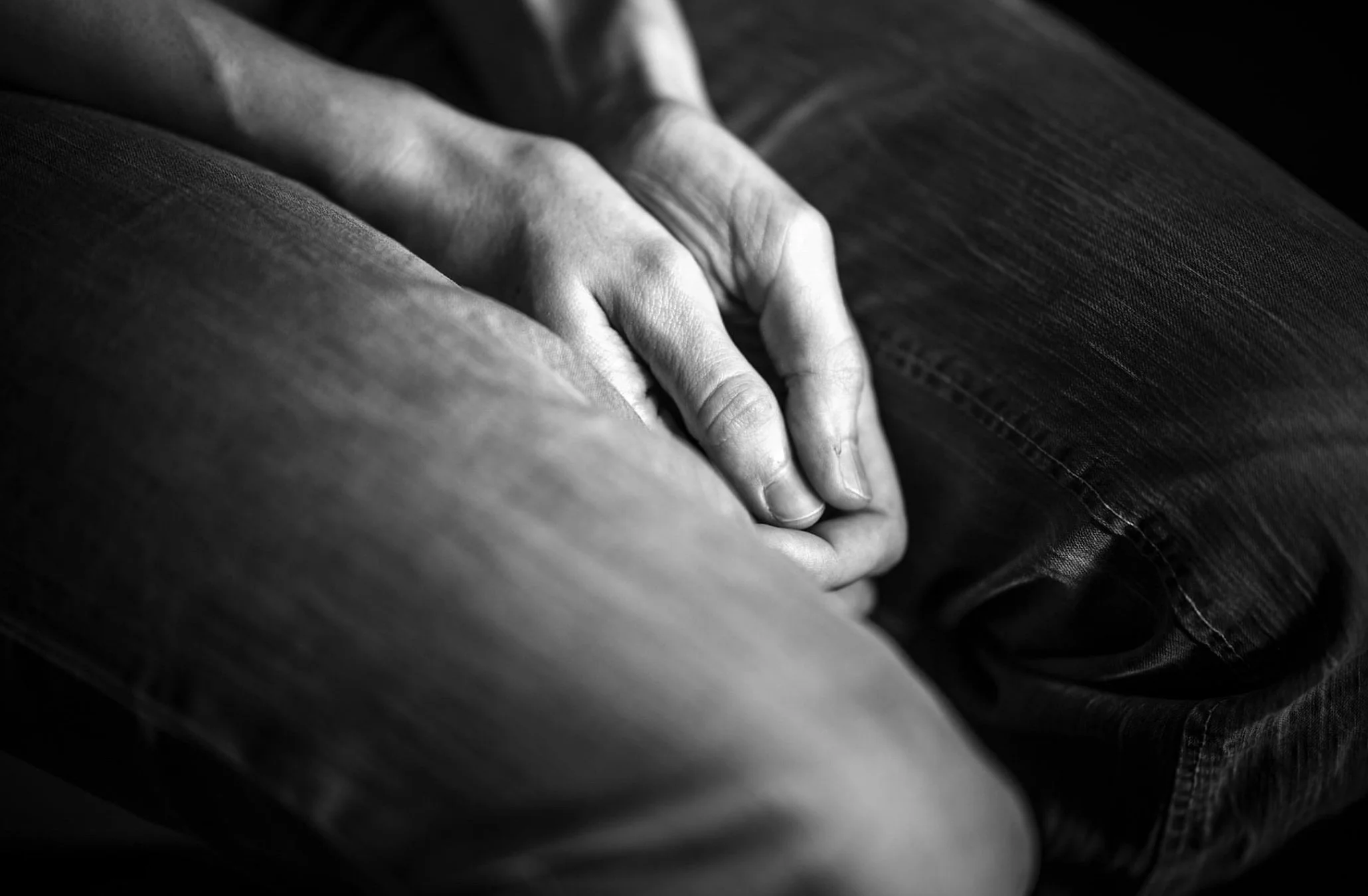 Hands-011.jpg