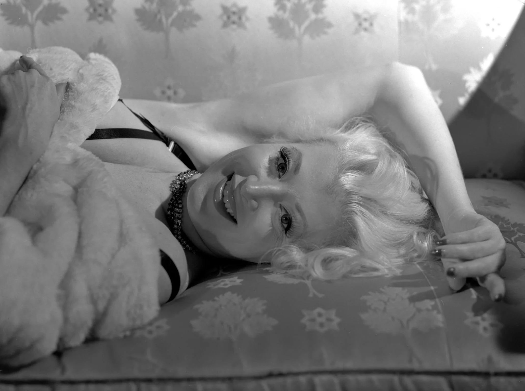 Hollywood Noir-005.jpg