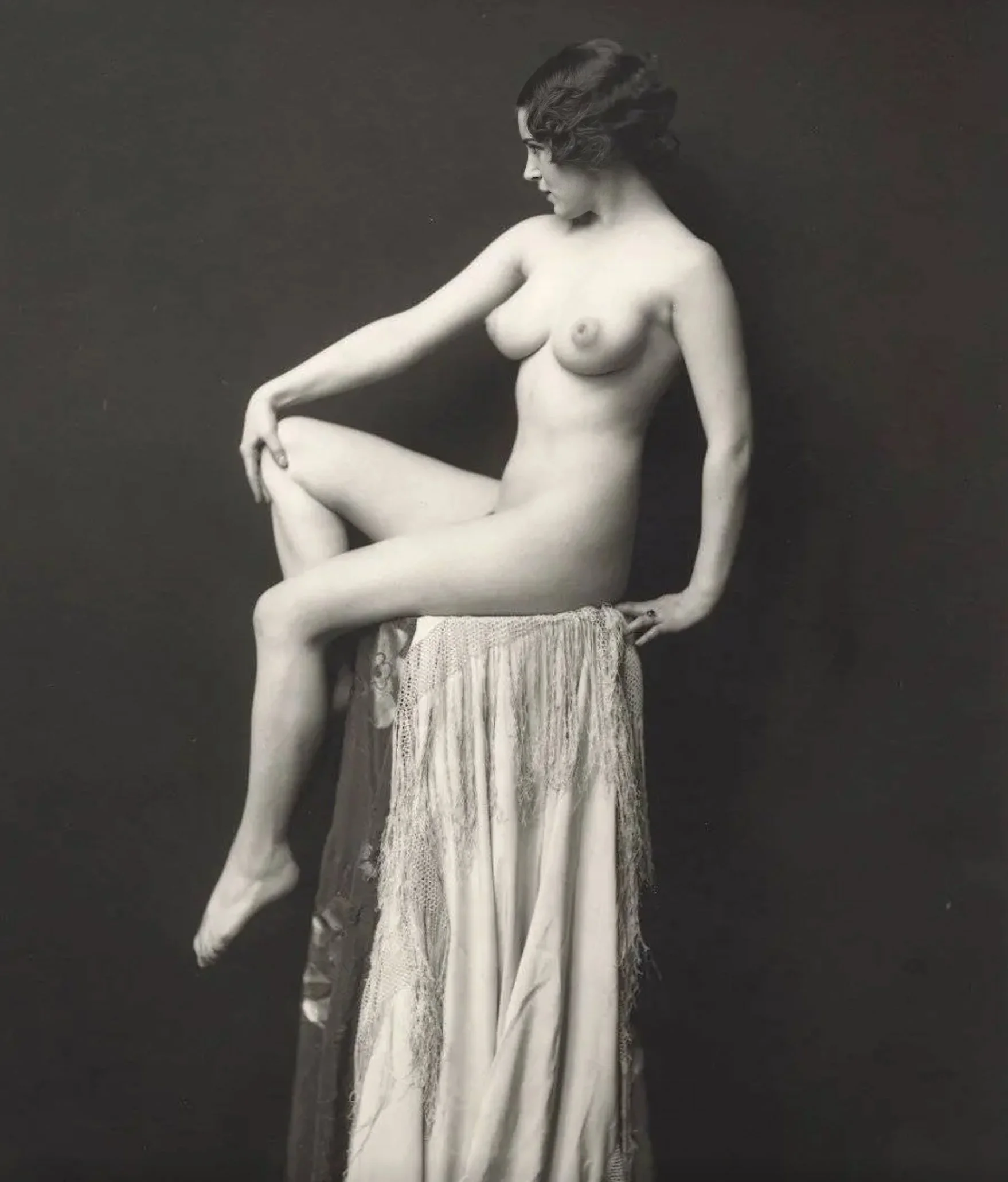 Lillian - Nude