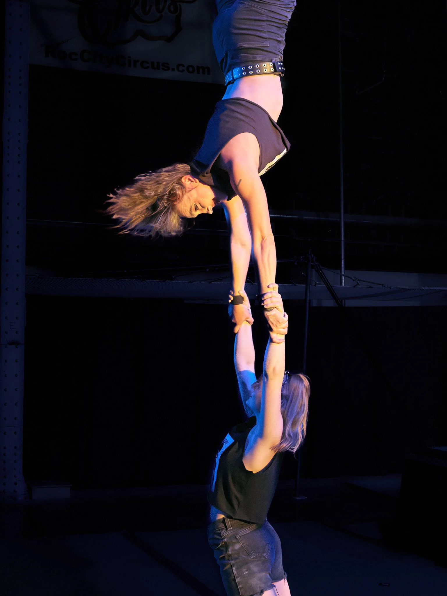 Act 9_06_ADB5800PR_1.jpg