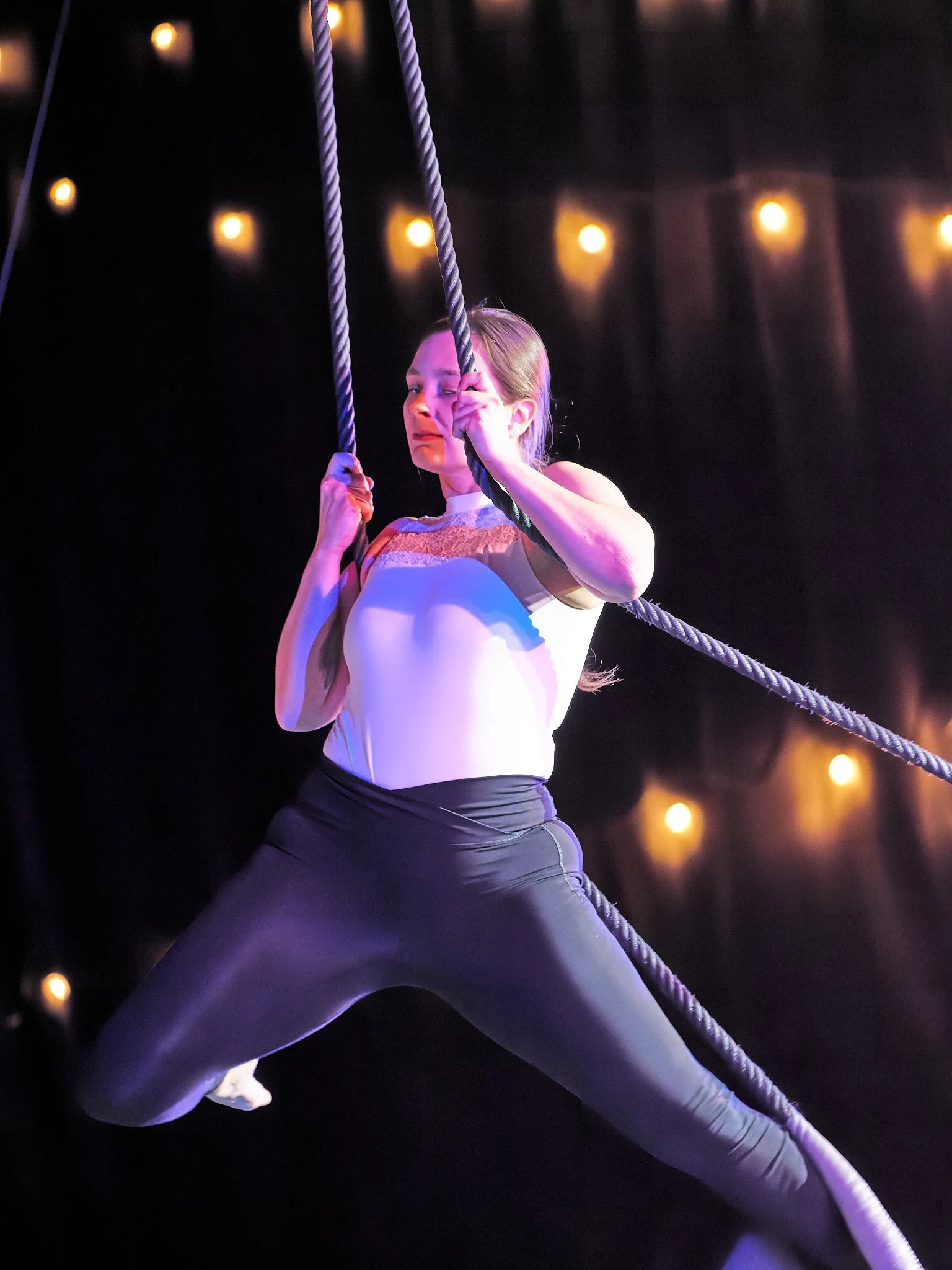 Act 1 - Robin-004_ADB0278_1.jpg