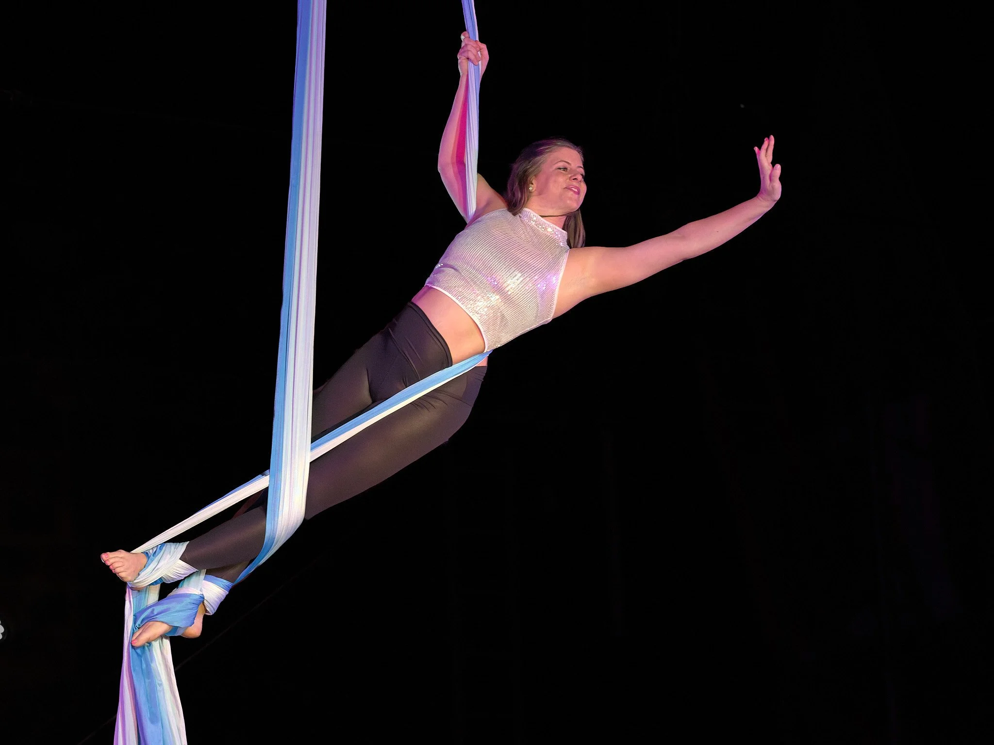 Act 9 - Ali-205_ADB8027PR_1.jpg