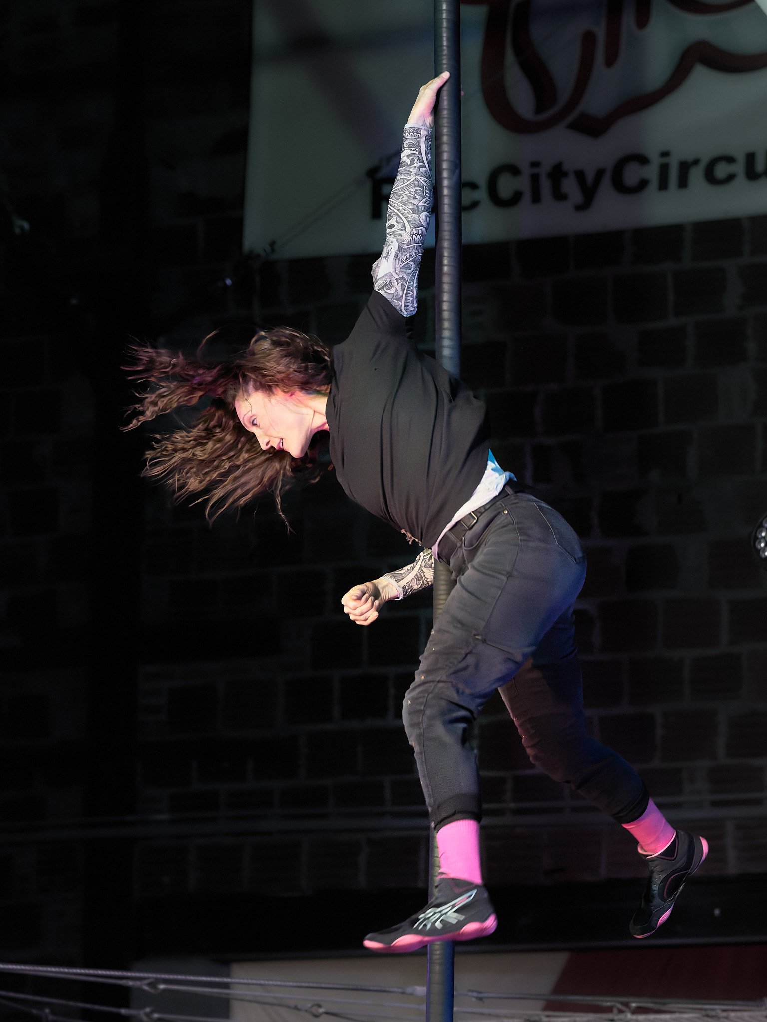 Act 1_32_ADB2594PR_1.jpg