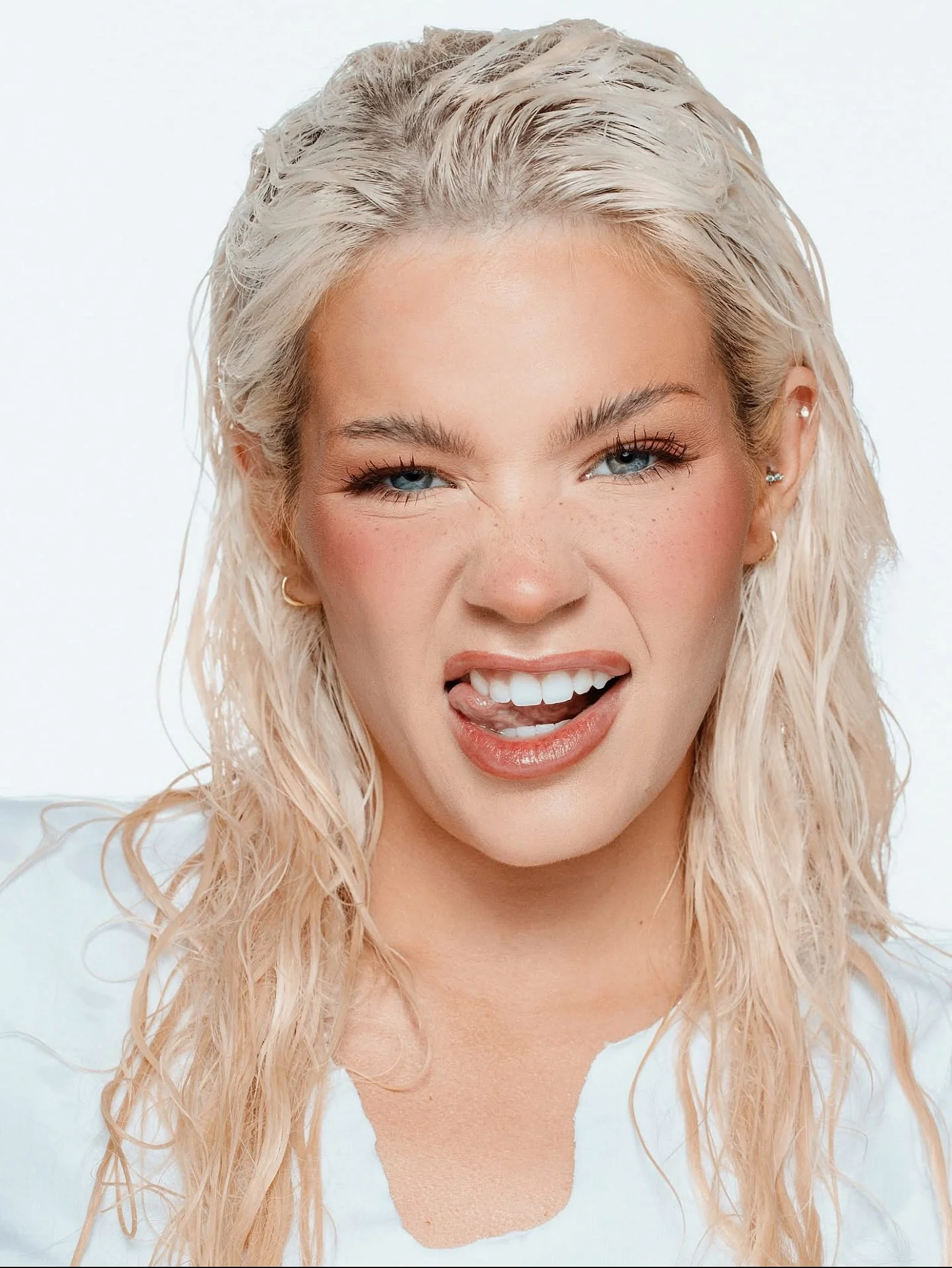 Face-105.jpg
