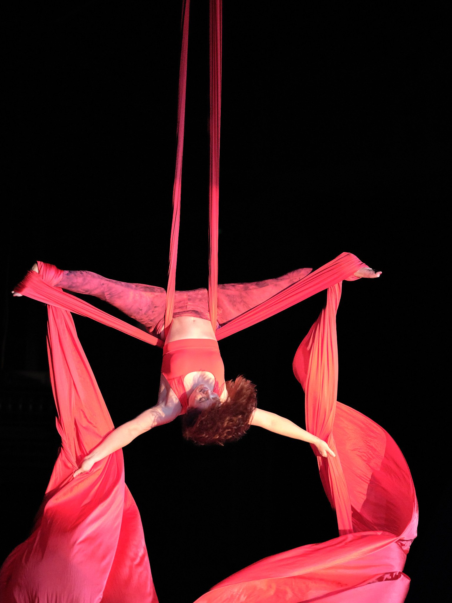 Act 9 - Emma-483_ADB2129_1.jpg