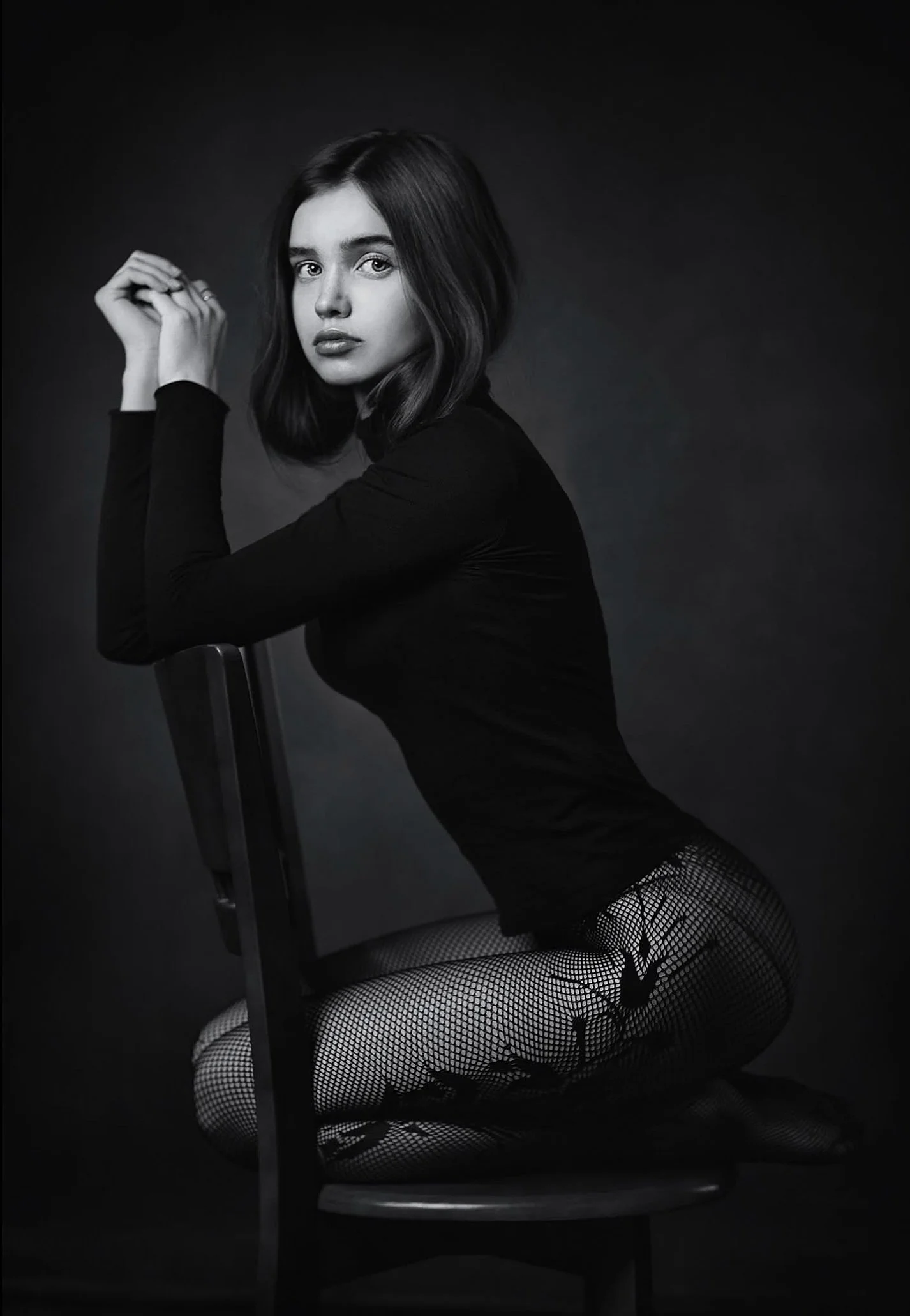 Sitting-057.jpg