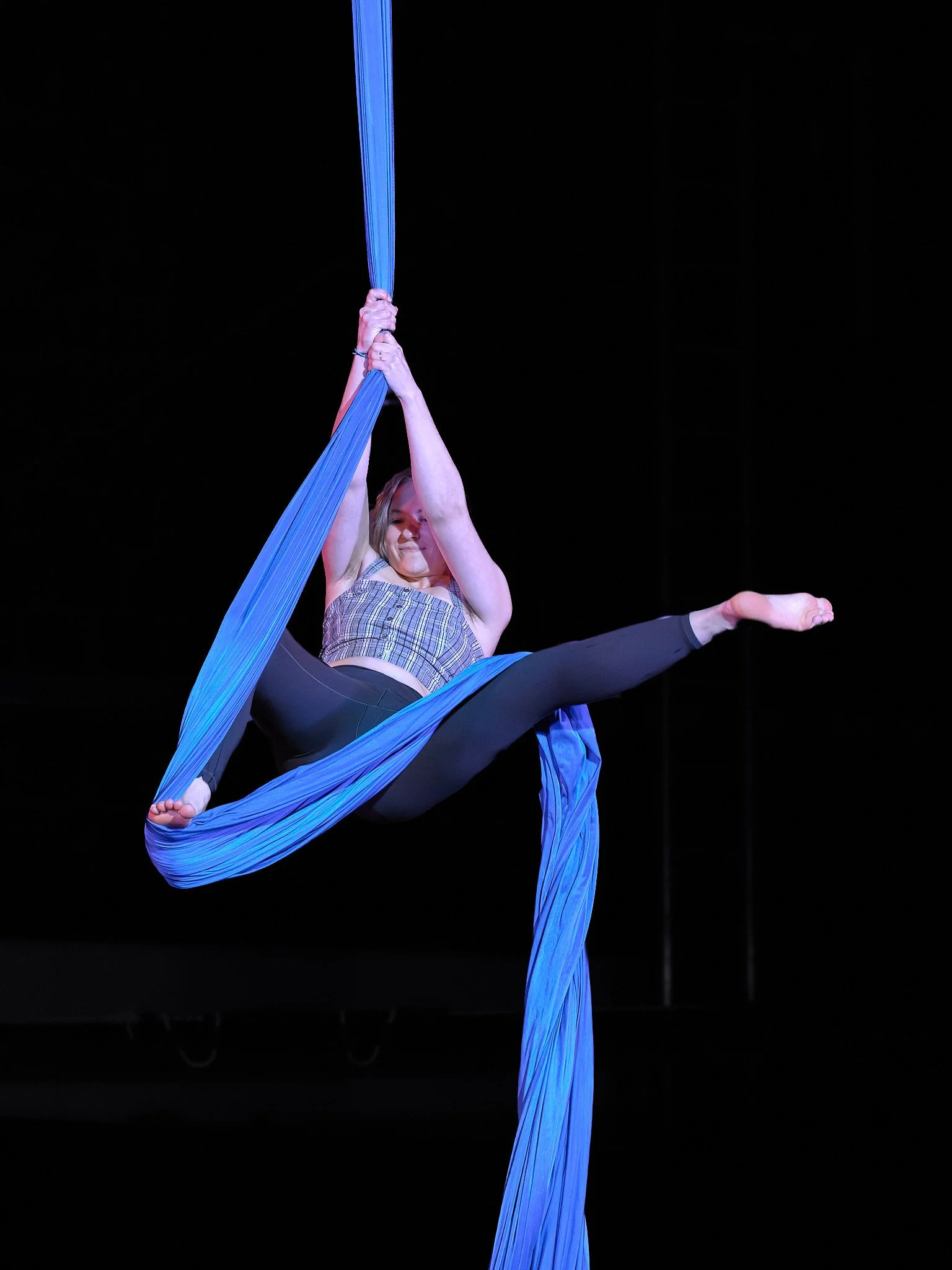 Act 7-01_ADB0898PR_1.jpg