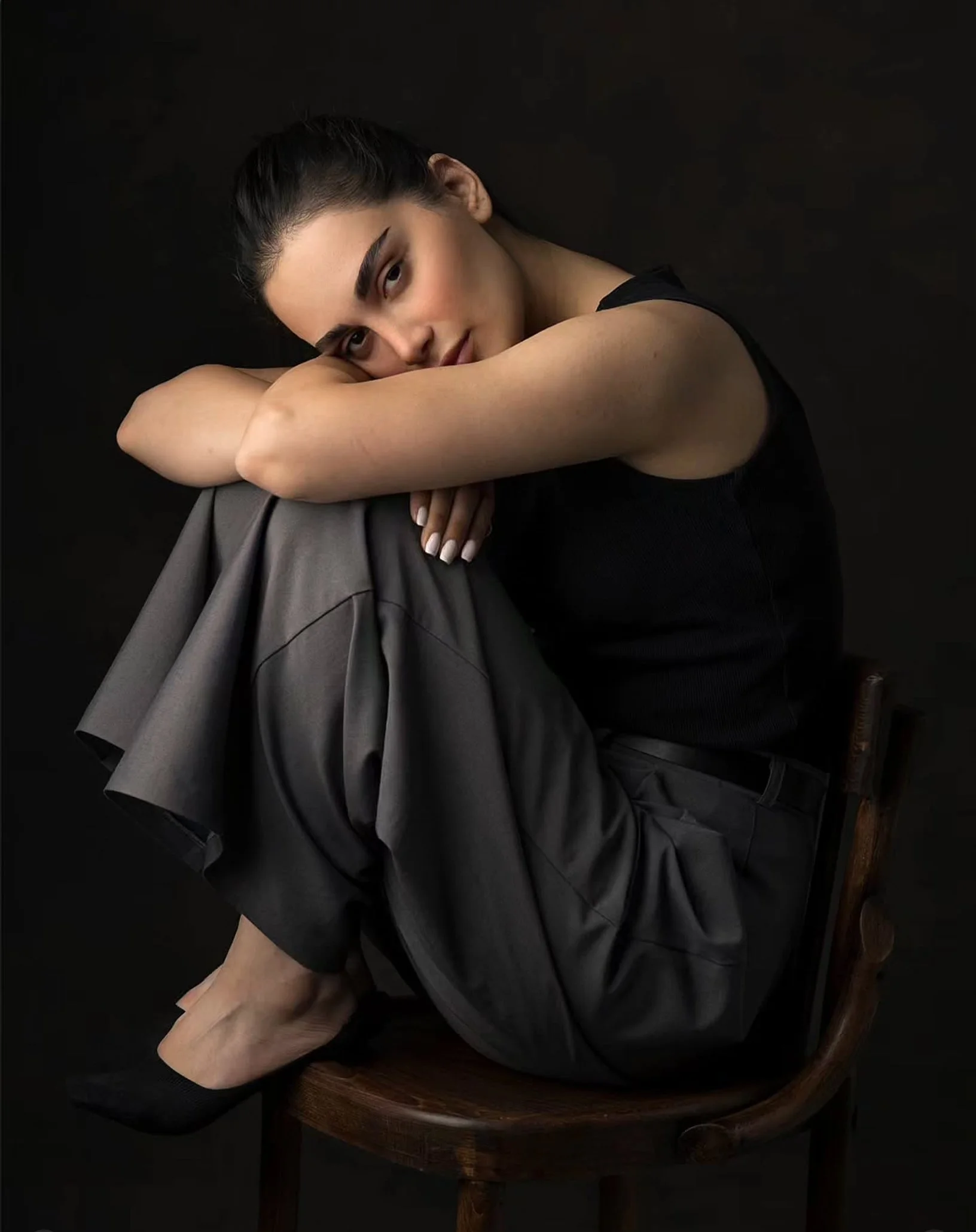 Sitting-059.jpg