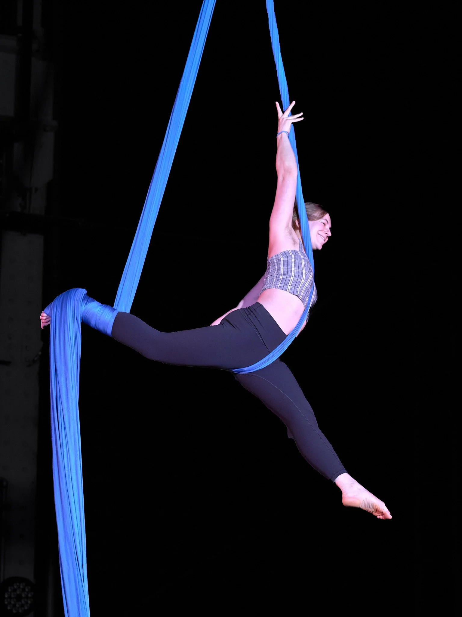 Act 7-04_ADB0925PR_1.jpg