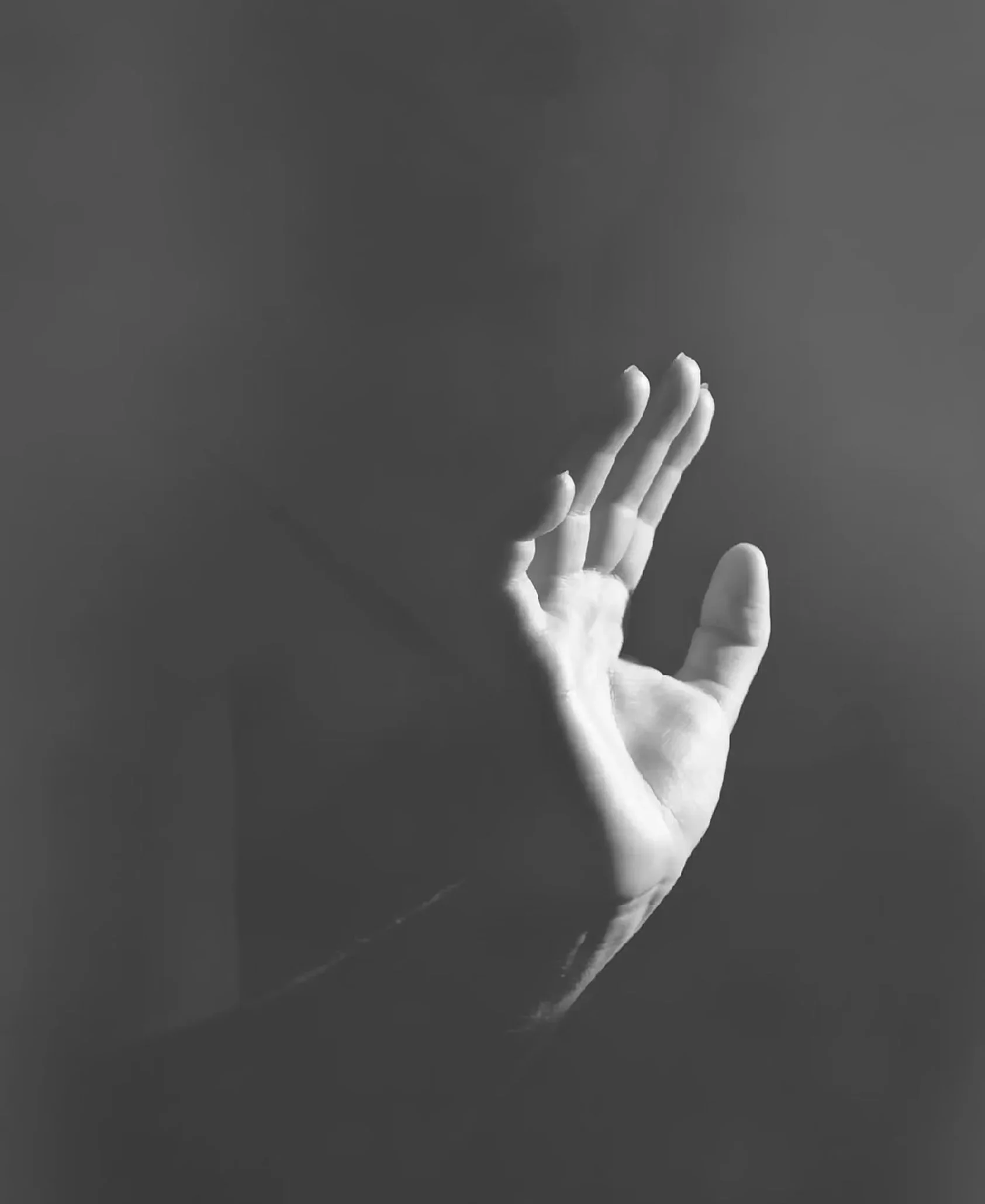 Hands-033.jpg