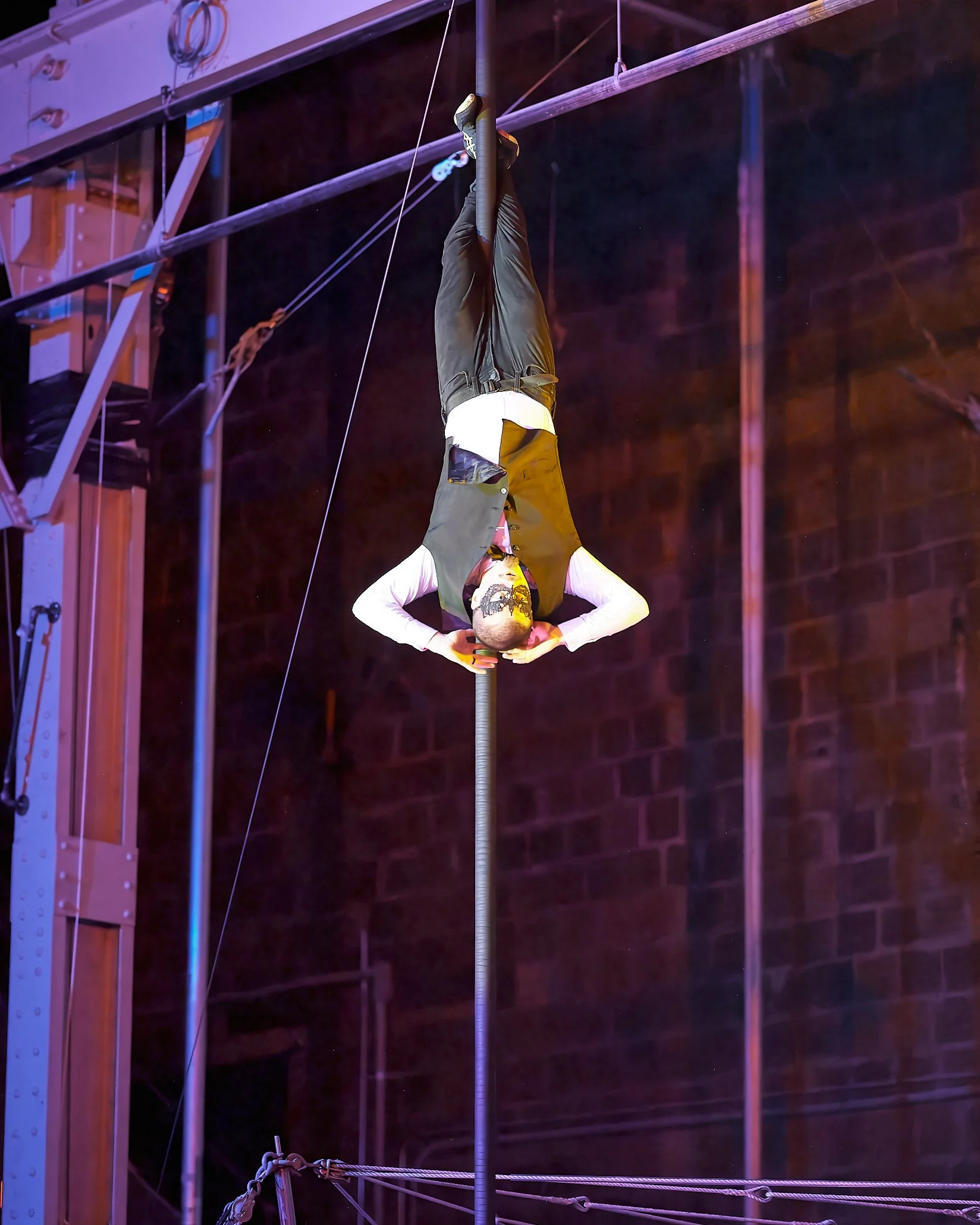 Act 10-010.jpg