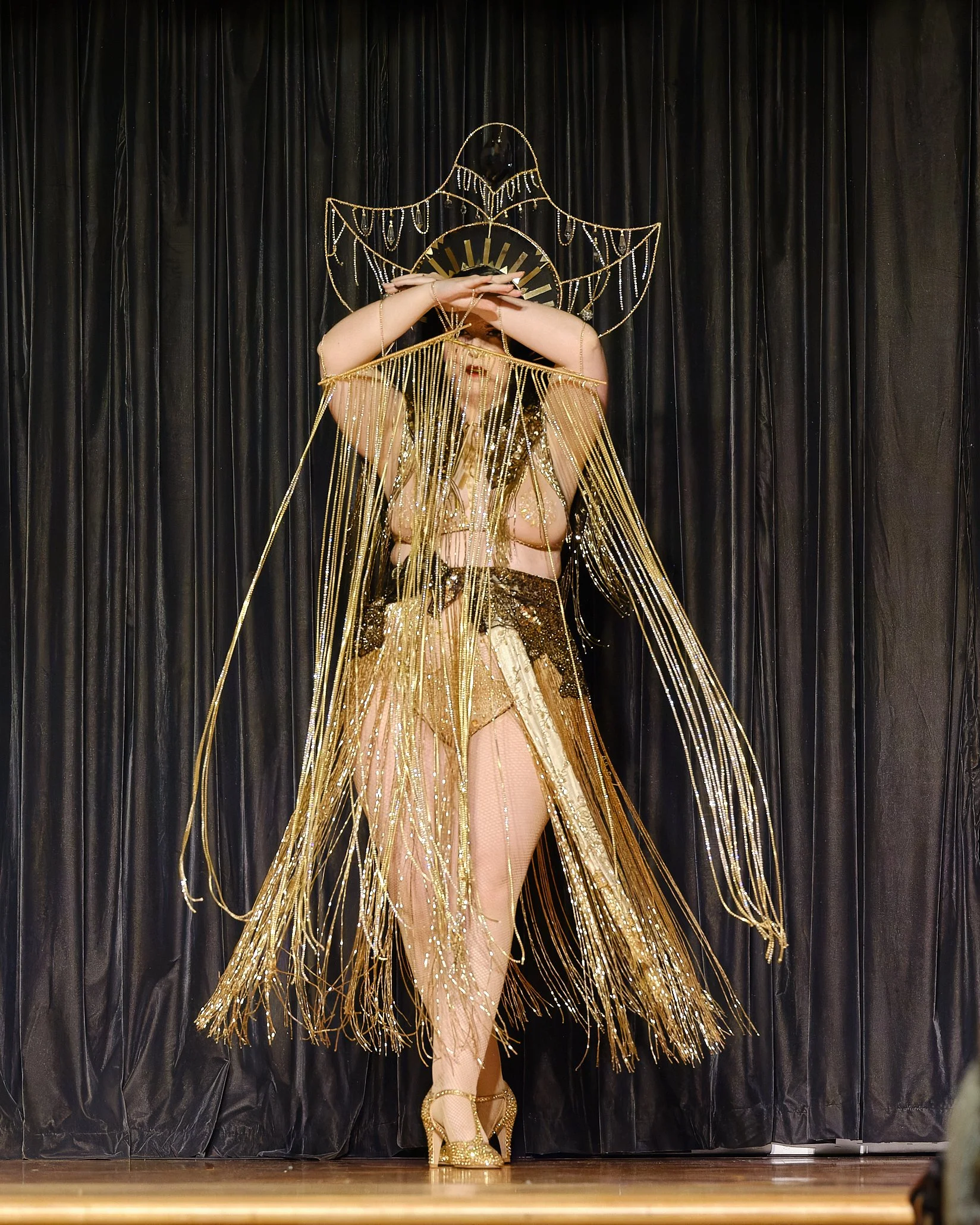 Act 7_Jo Monroe_ADB3351.jpg