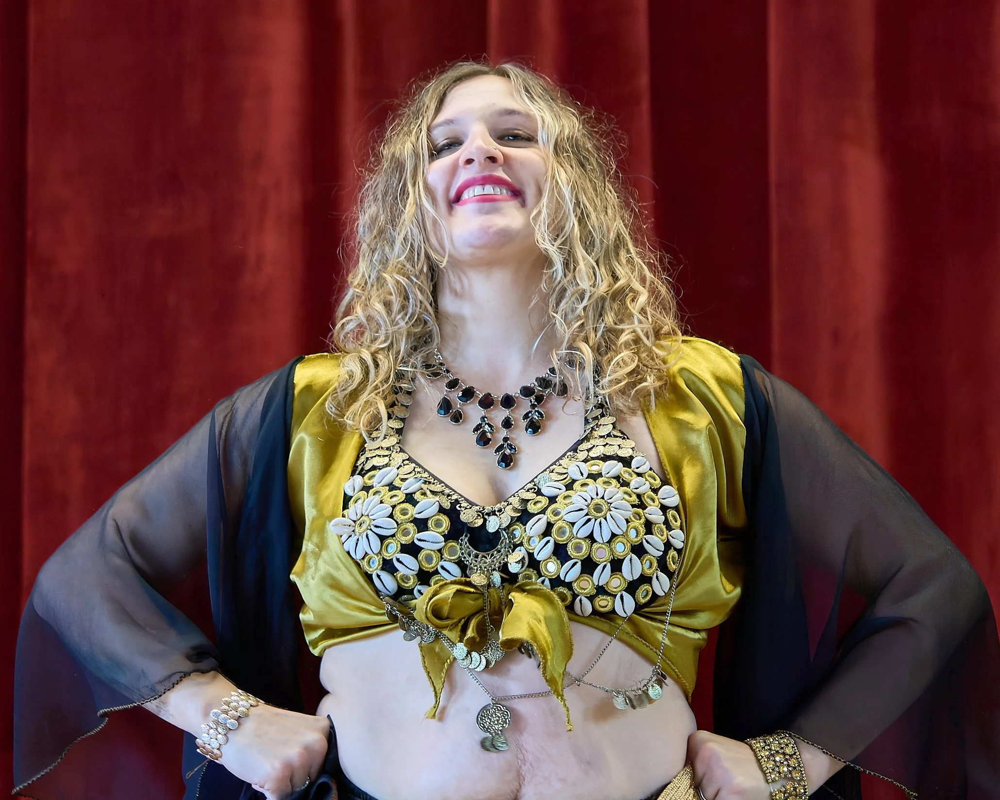 BellyDanceBazaar_91972501.jpg