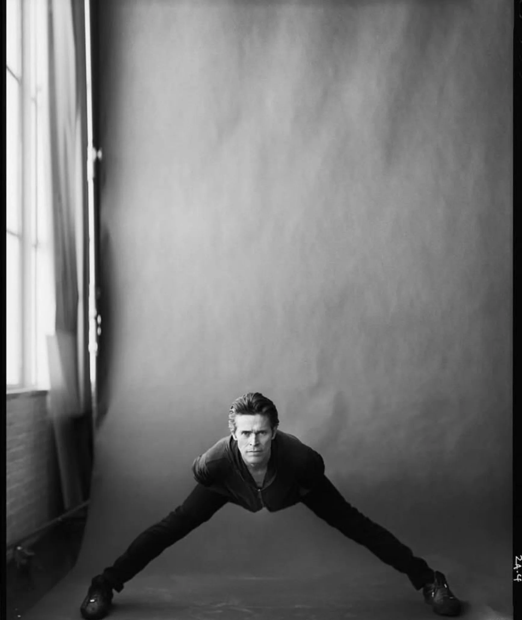Poses - Male-010.jpg