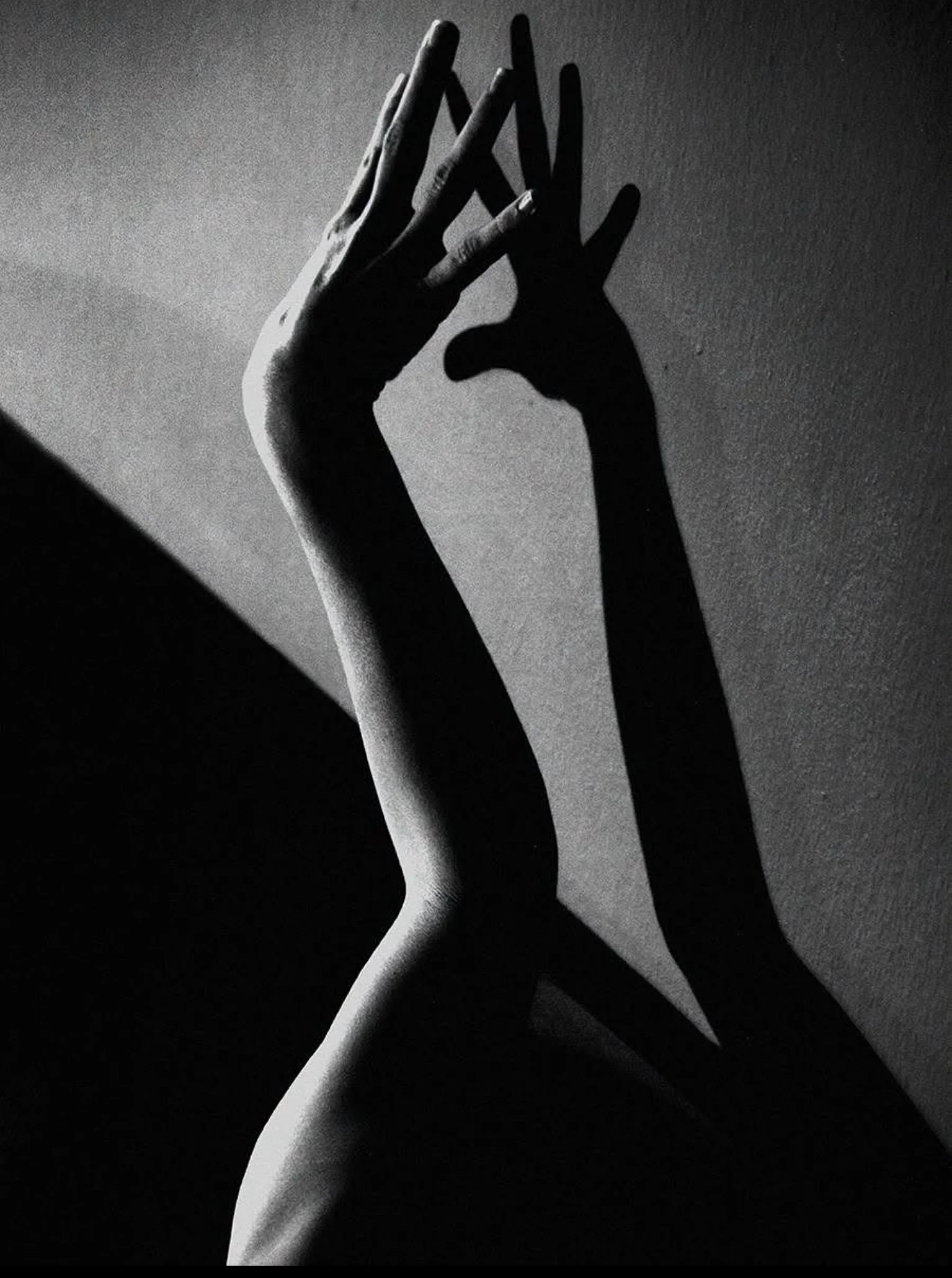 Hands-020.jpg