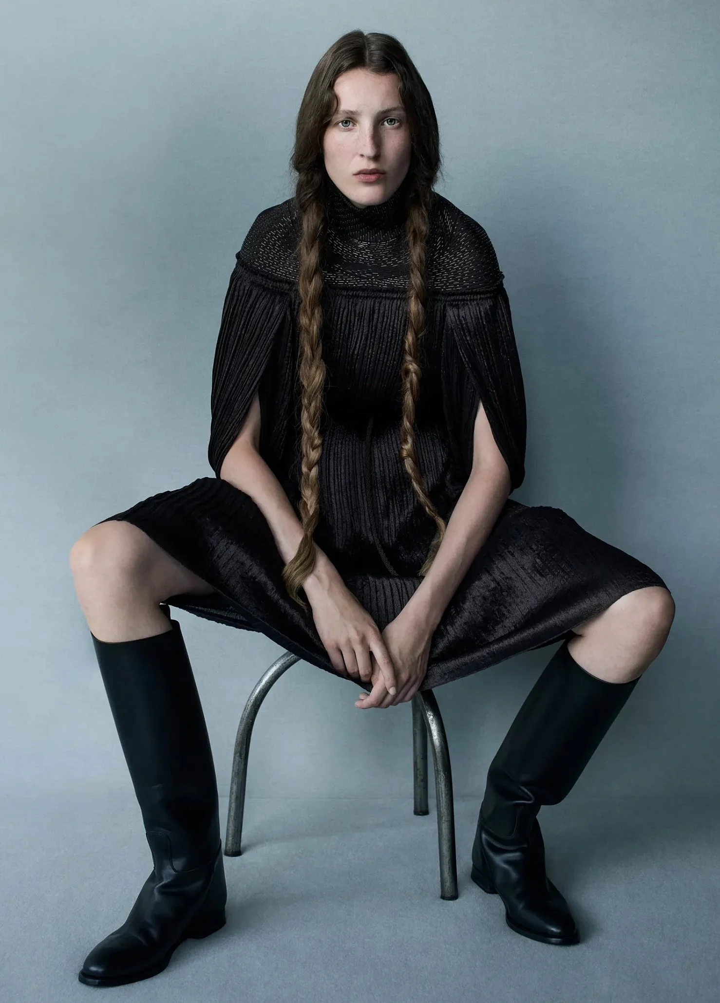 Sitting-046.jpg