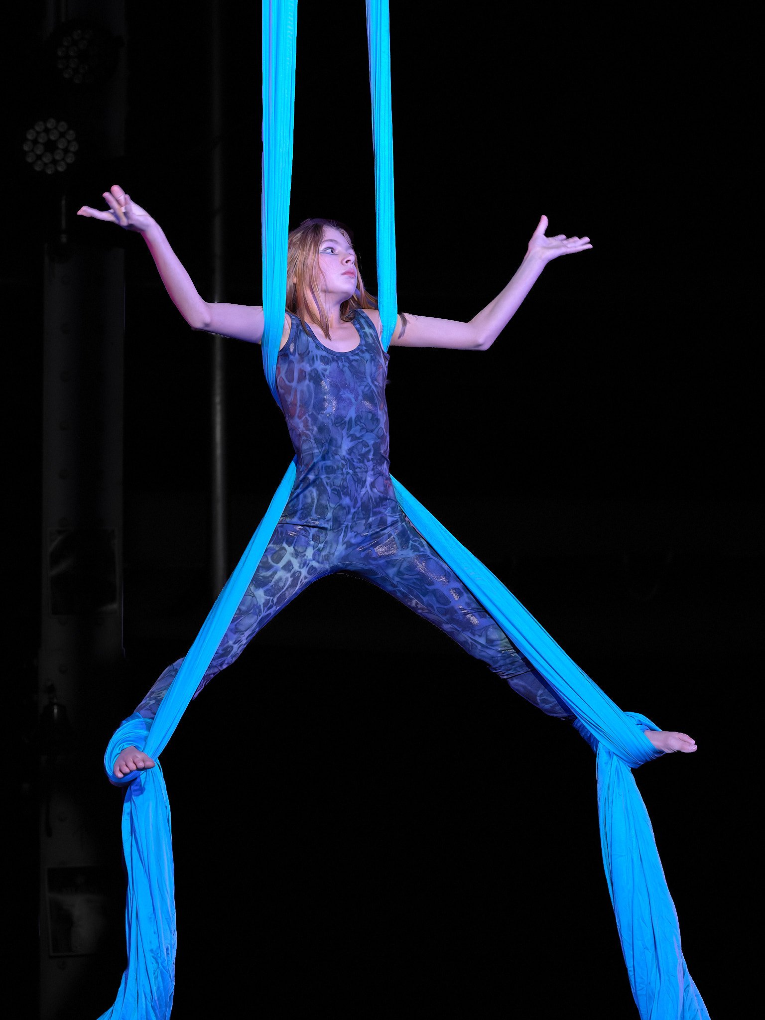 Act 3-06_ADB0036PR_1.jpg