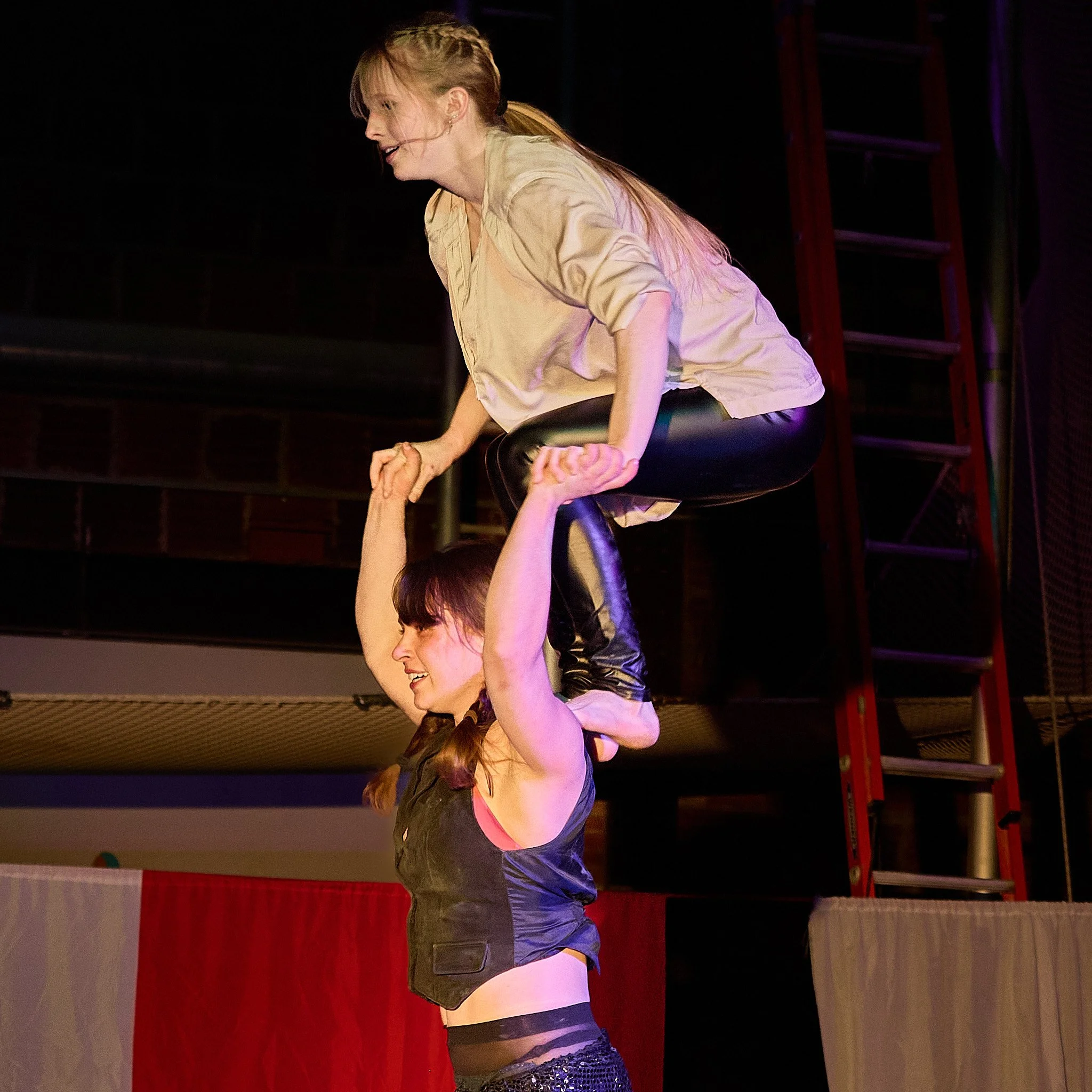 Act 3 - Ella and Raegan-084_3070349_1.jpg