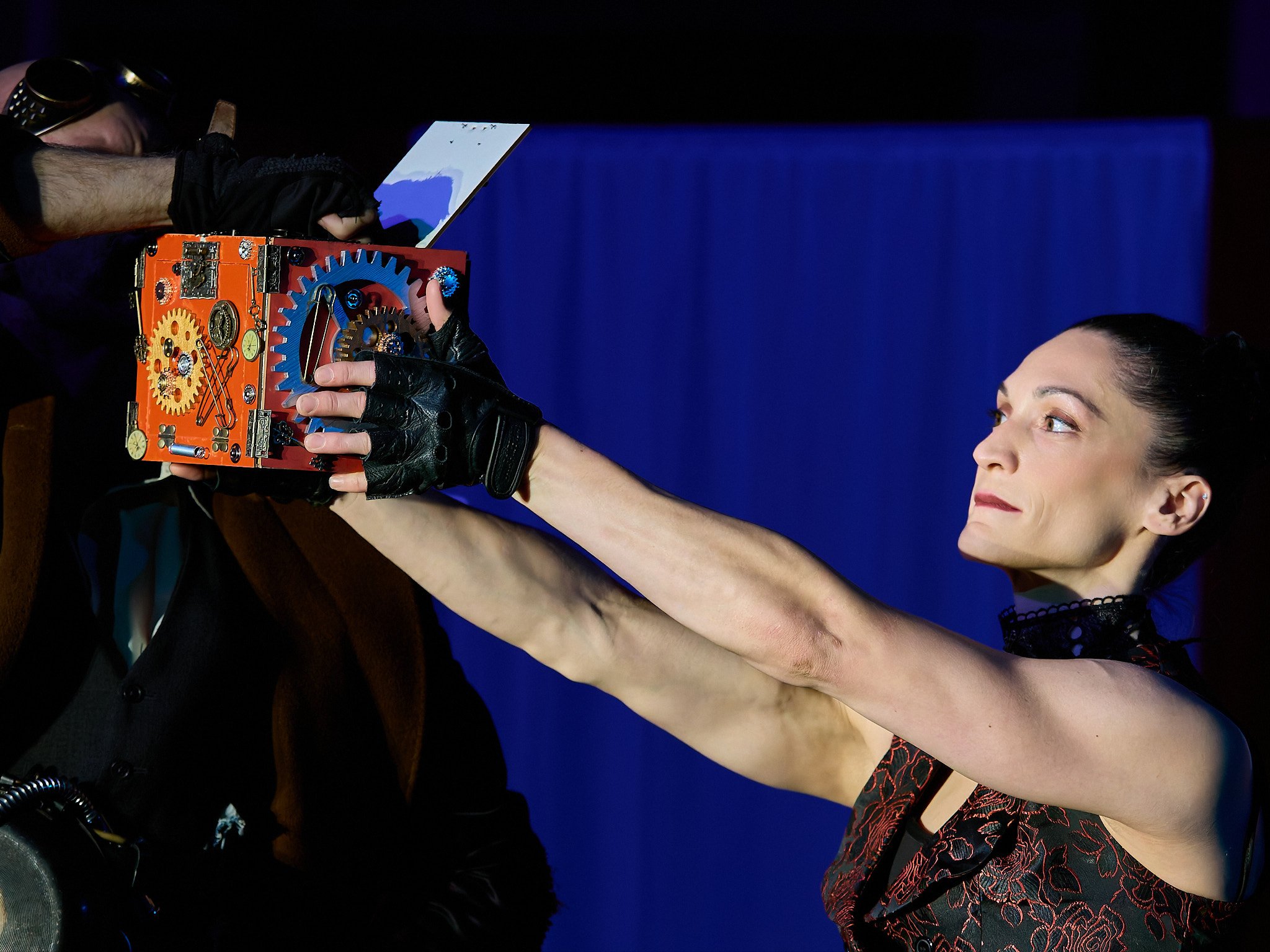 Fringe-04_9141019 1_1.jpg