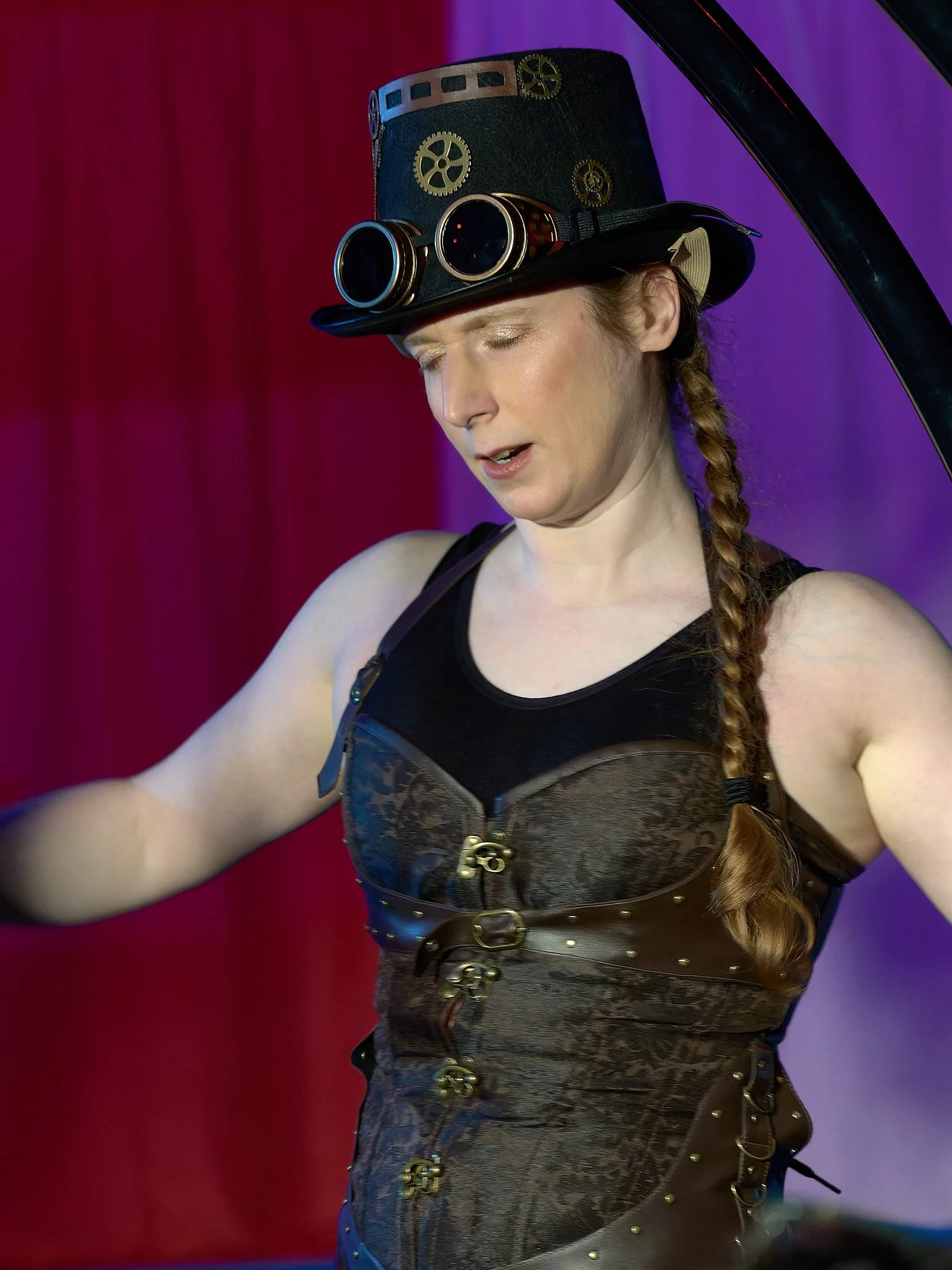 Fringe-19_9141081 1_1.jpg