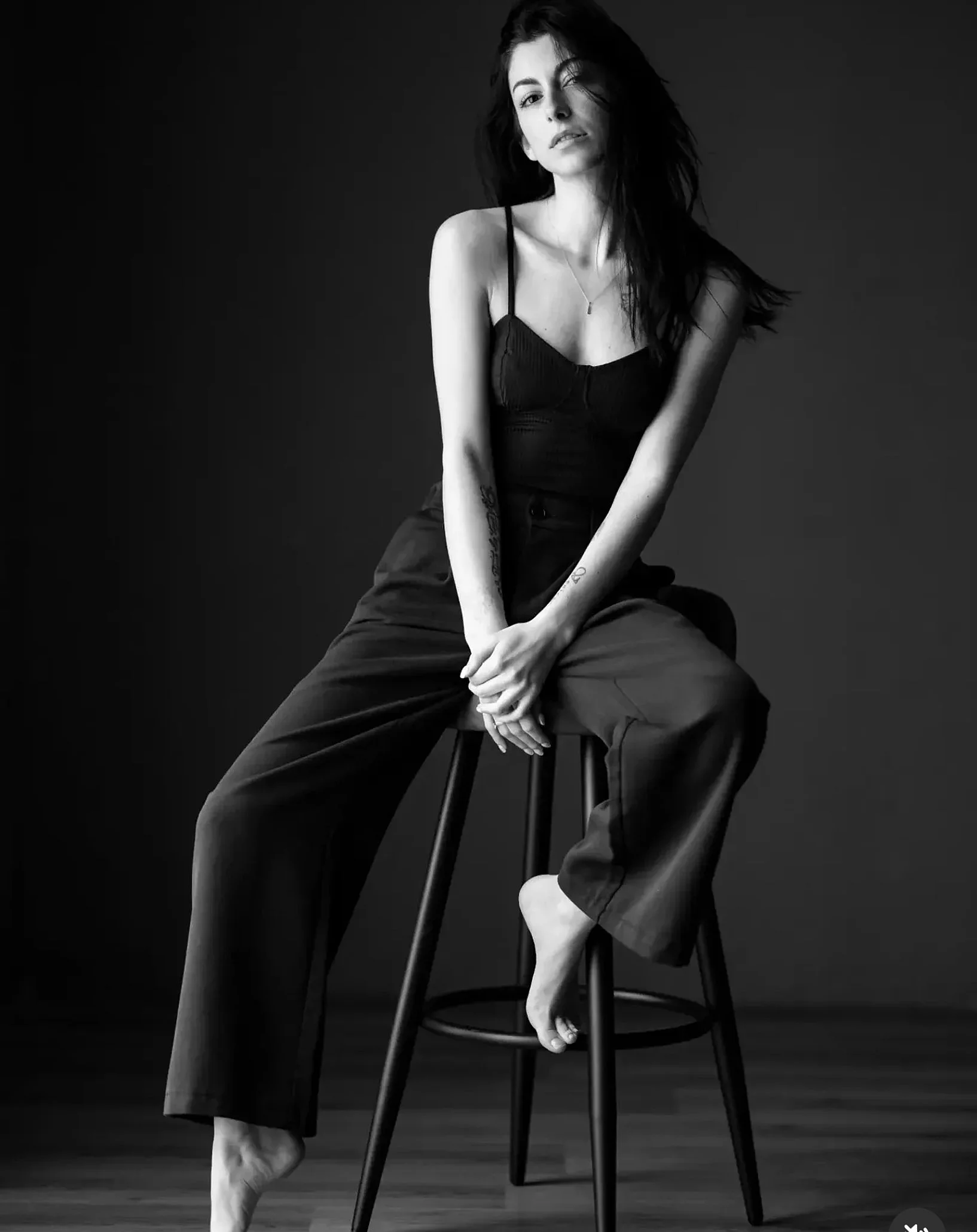 Sitting-024.jpg