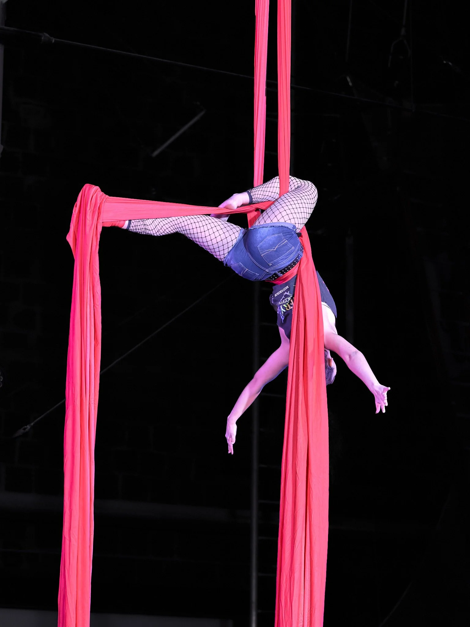 Act 5-08_ADB0441PR_1.jpg