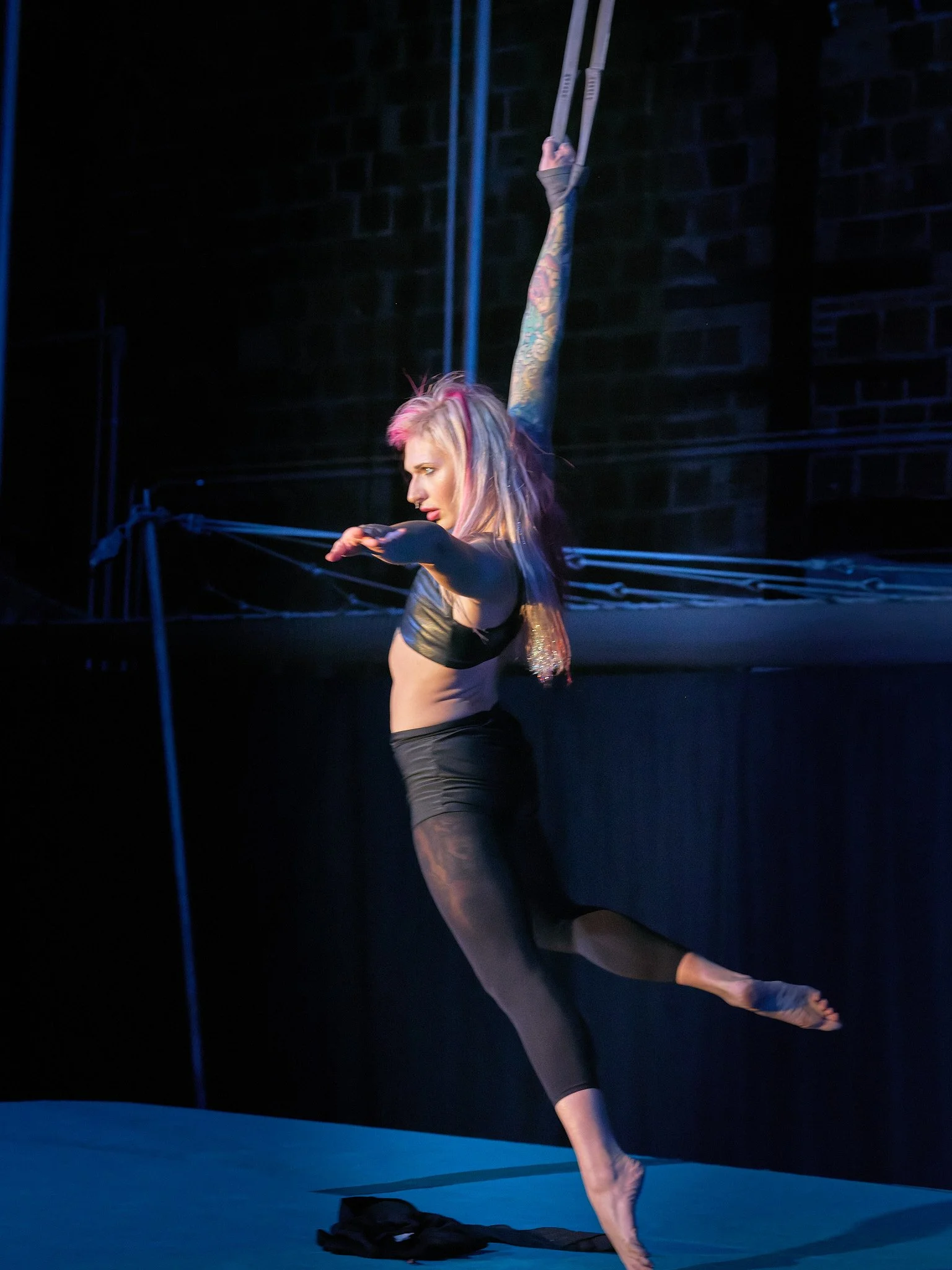 Act 8_11_ADB5544PR_1.jpg