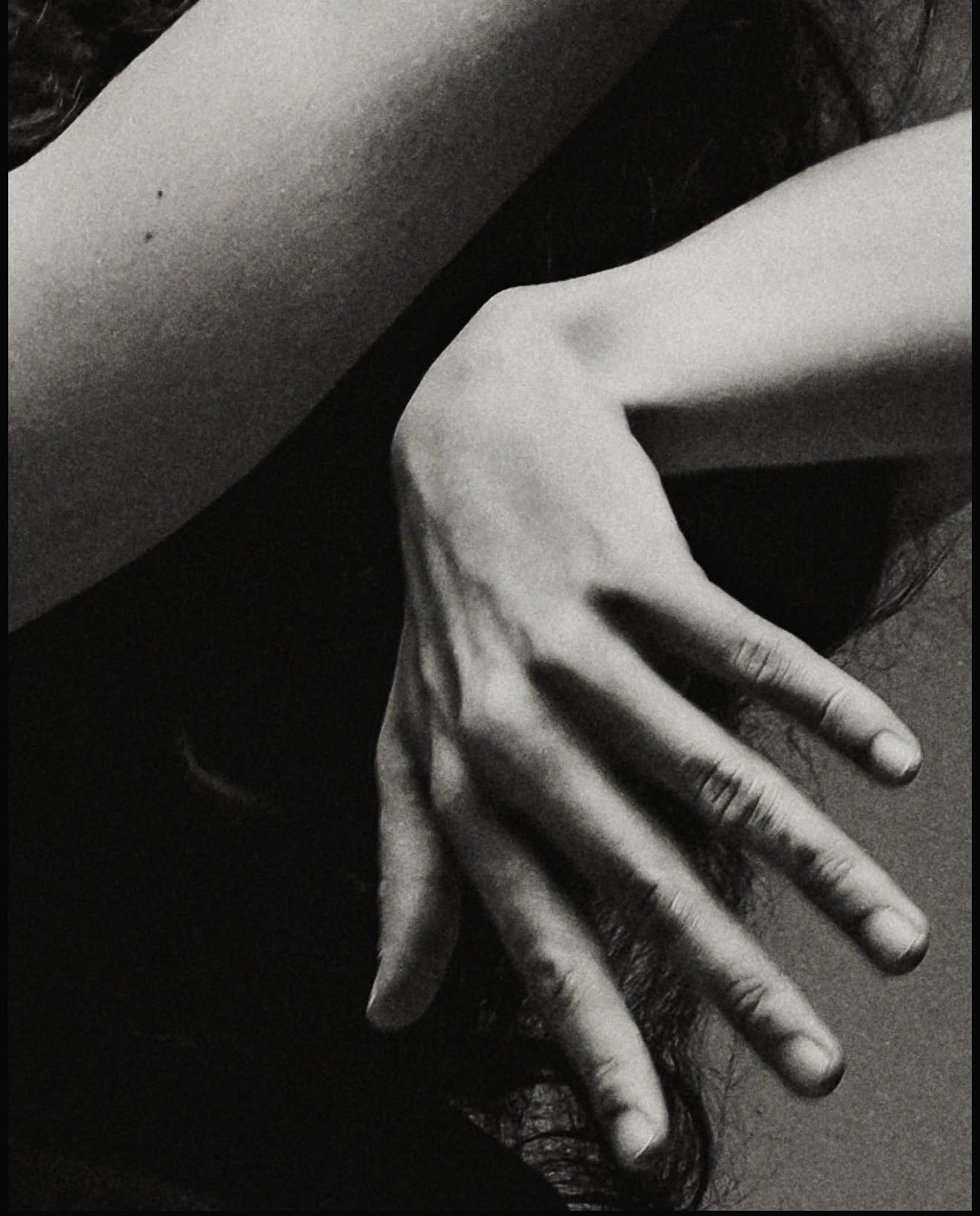 Hands-045.jpg