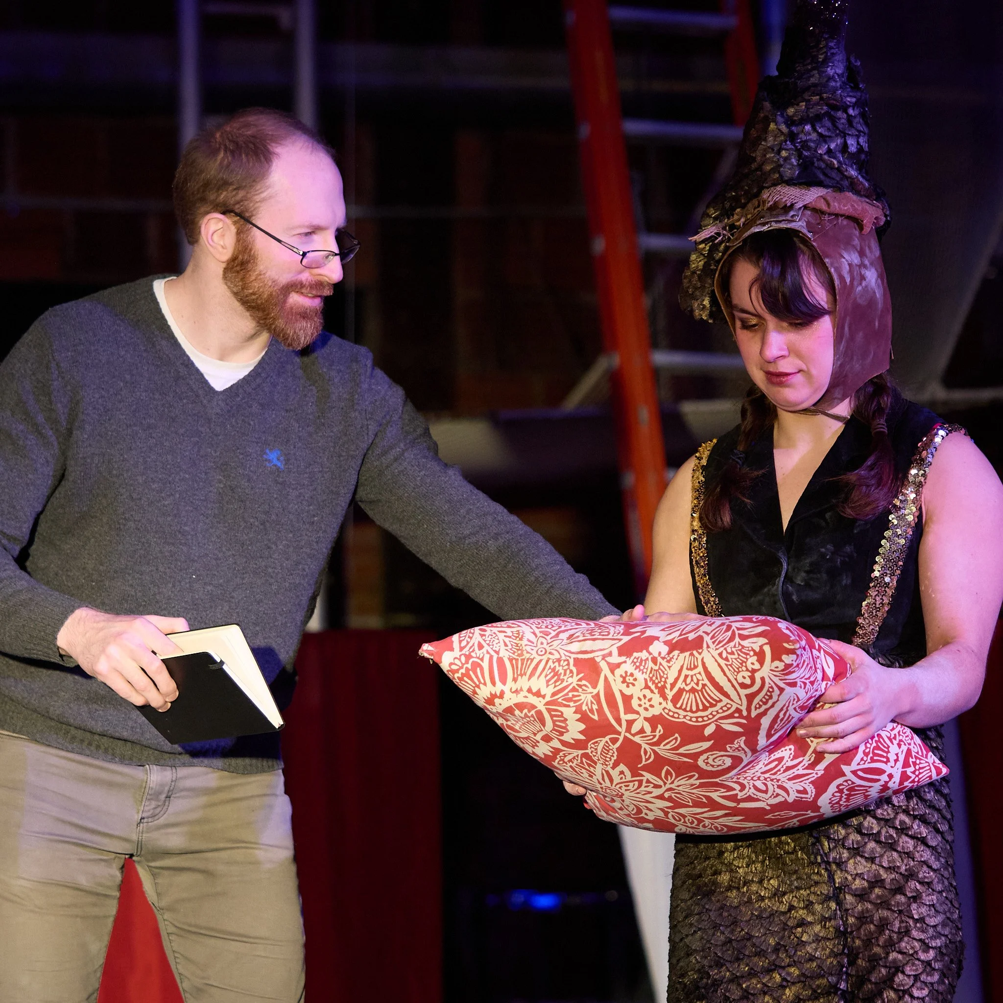 Act 3 Intro-046_3070028_1.jpg