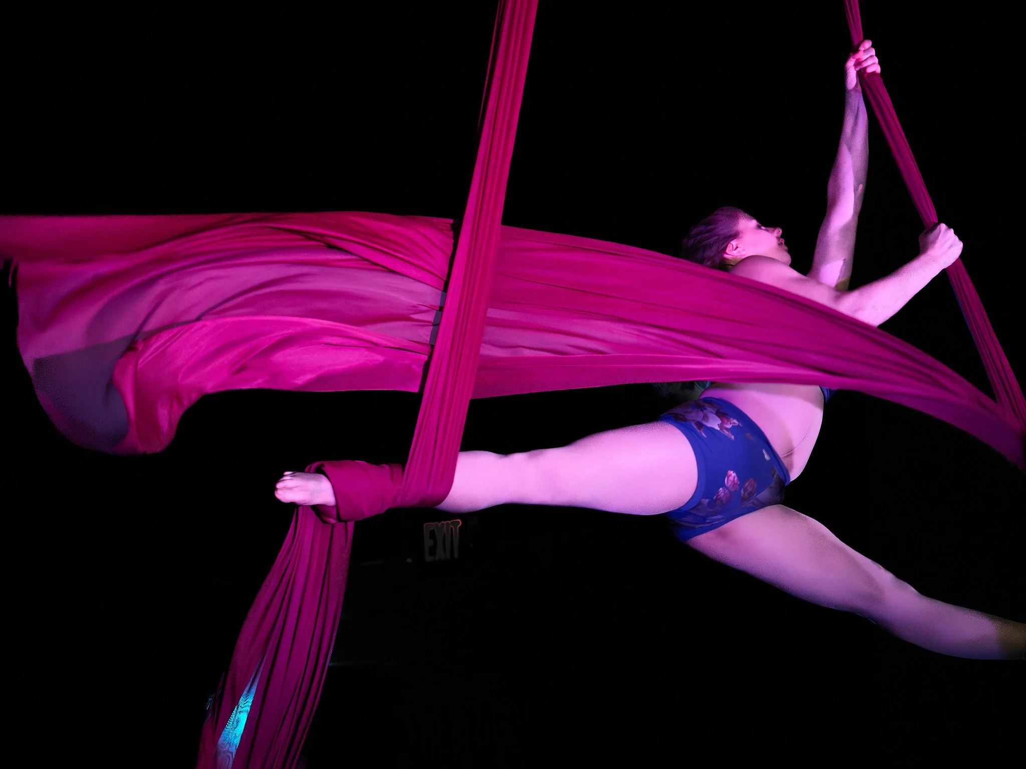 Act 7 - Ali-224_ADB2287_2.jpg