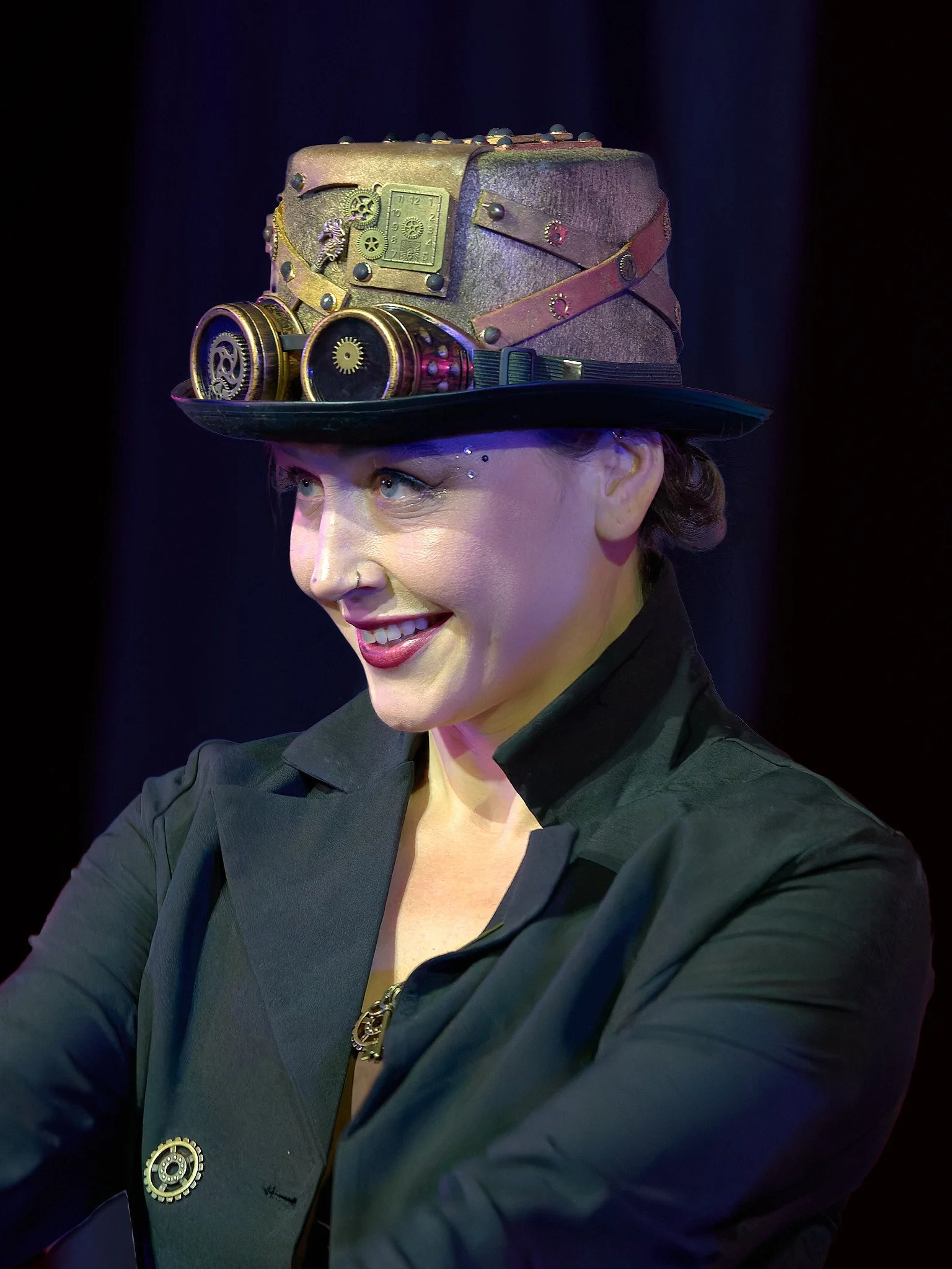 Fringe-06_9141026 1_1.jpg