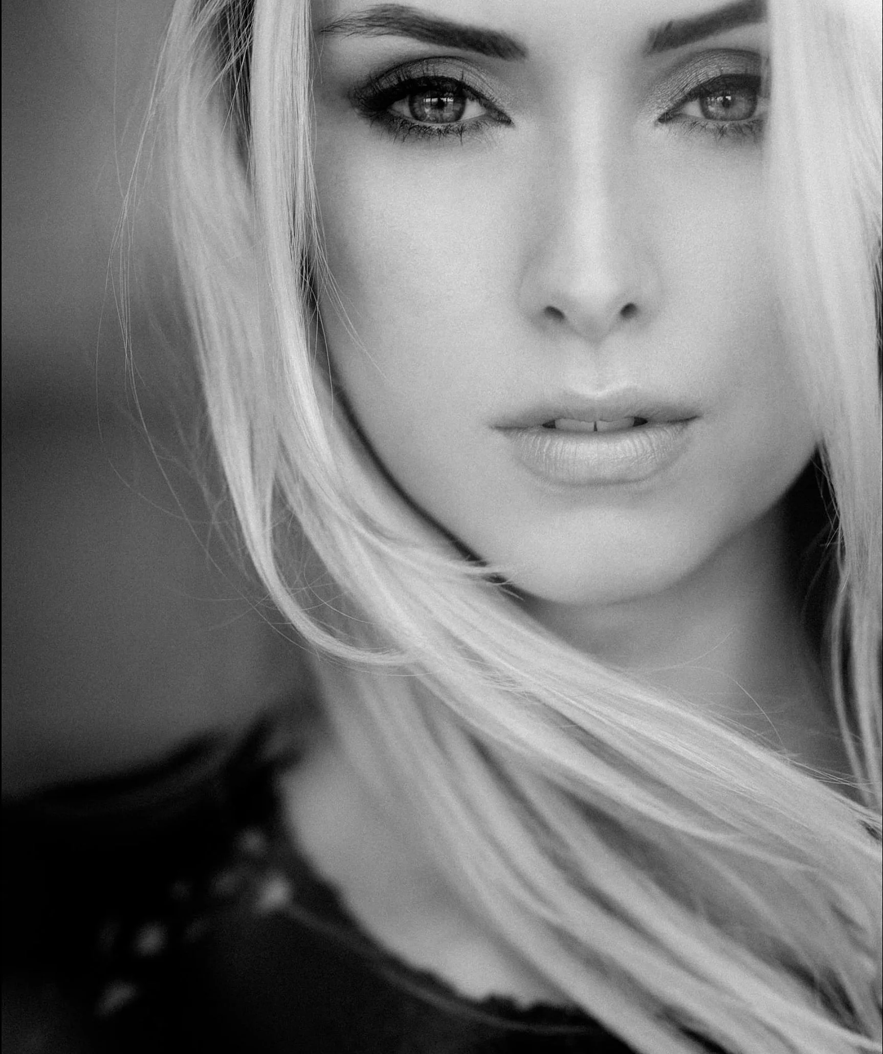 Eyes-010.jpg