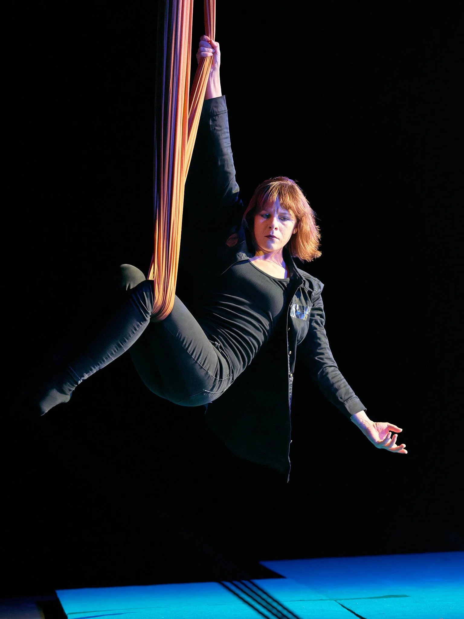 Act 10_34_ADB9232PR_1.jpg