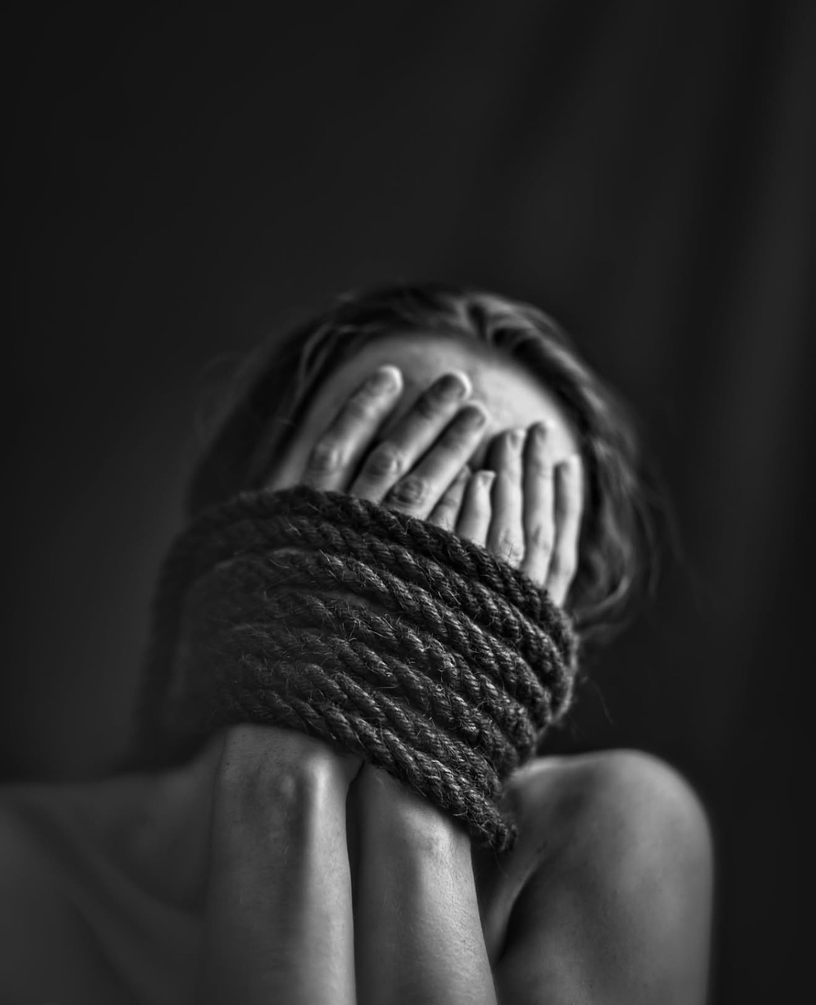 Hands-022.jpg
