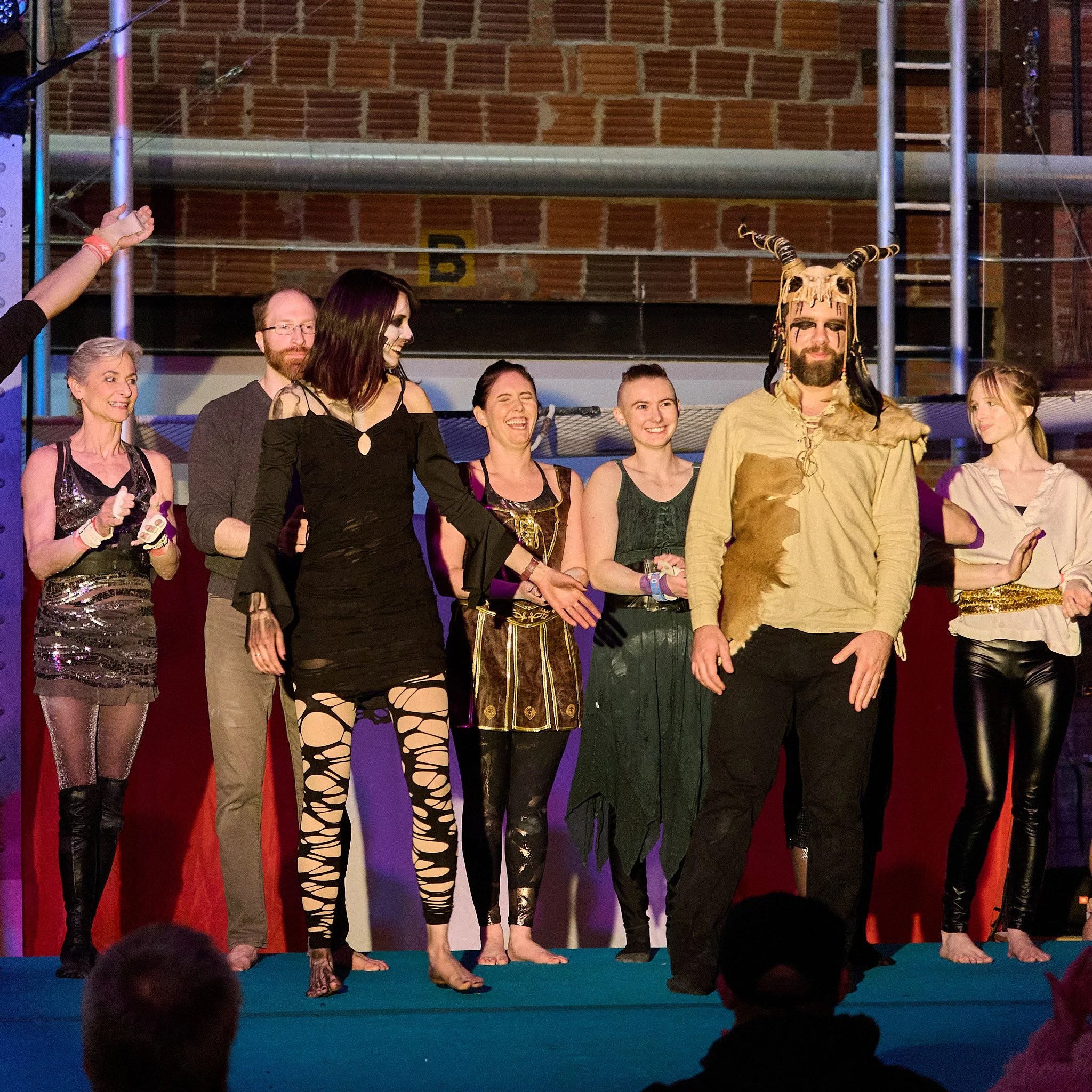 Curtain Call-197_3072007_1.jpg