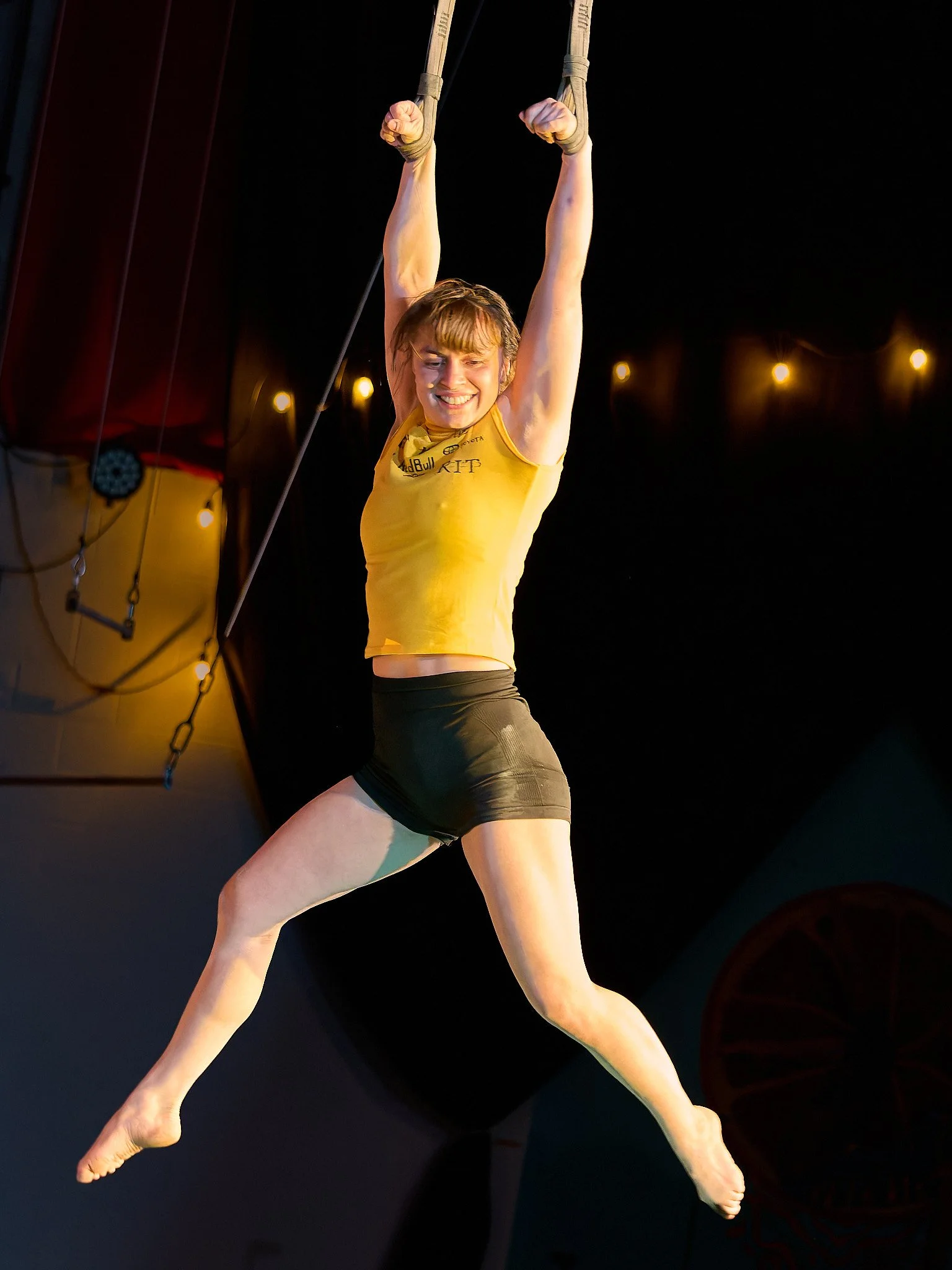 TDF_081_Act 2 Ella_4048047_1.jpg