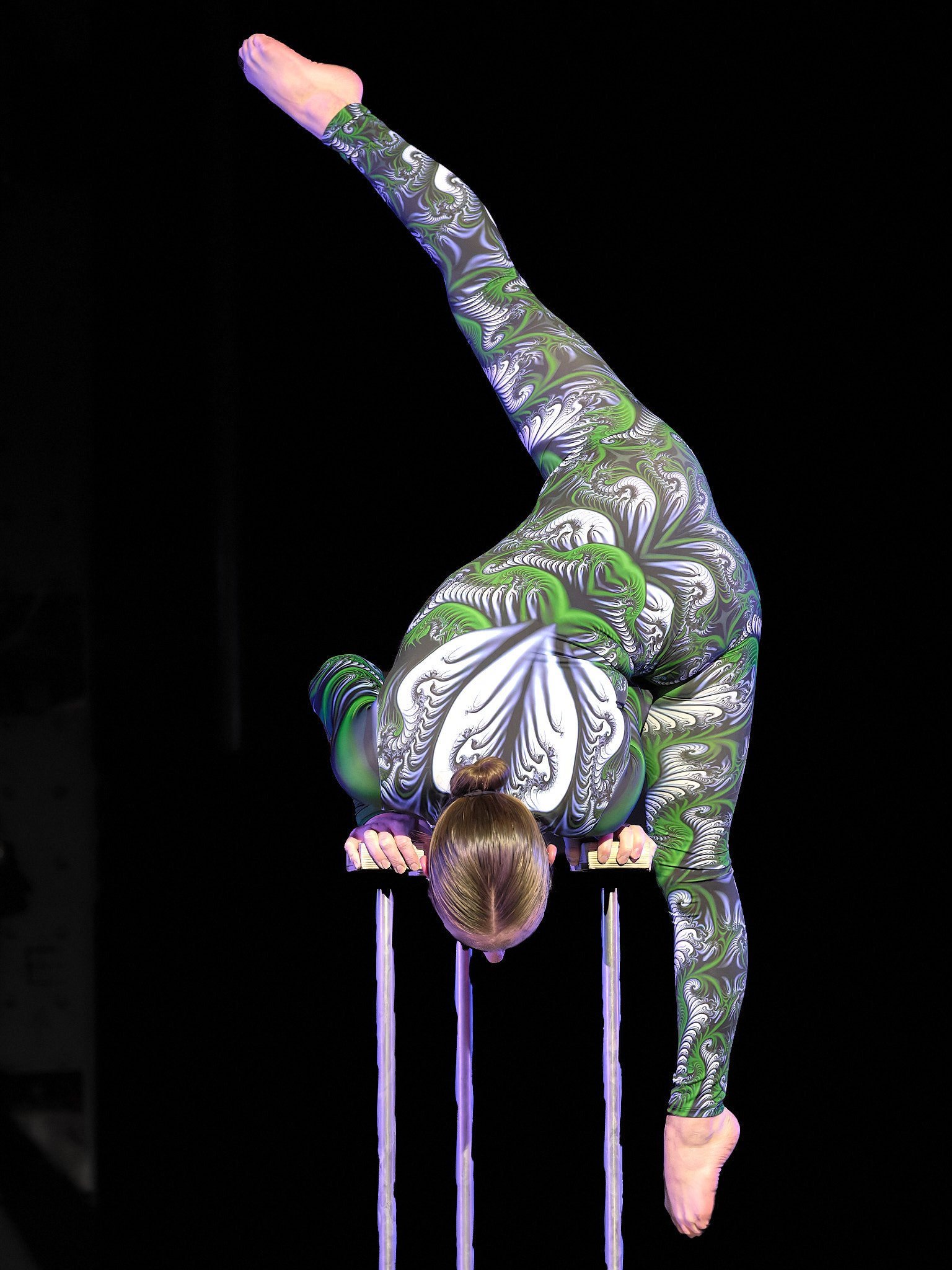 Act 4-11_ADB0186PR_1.jpg