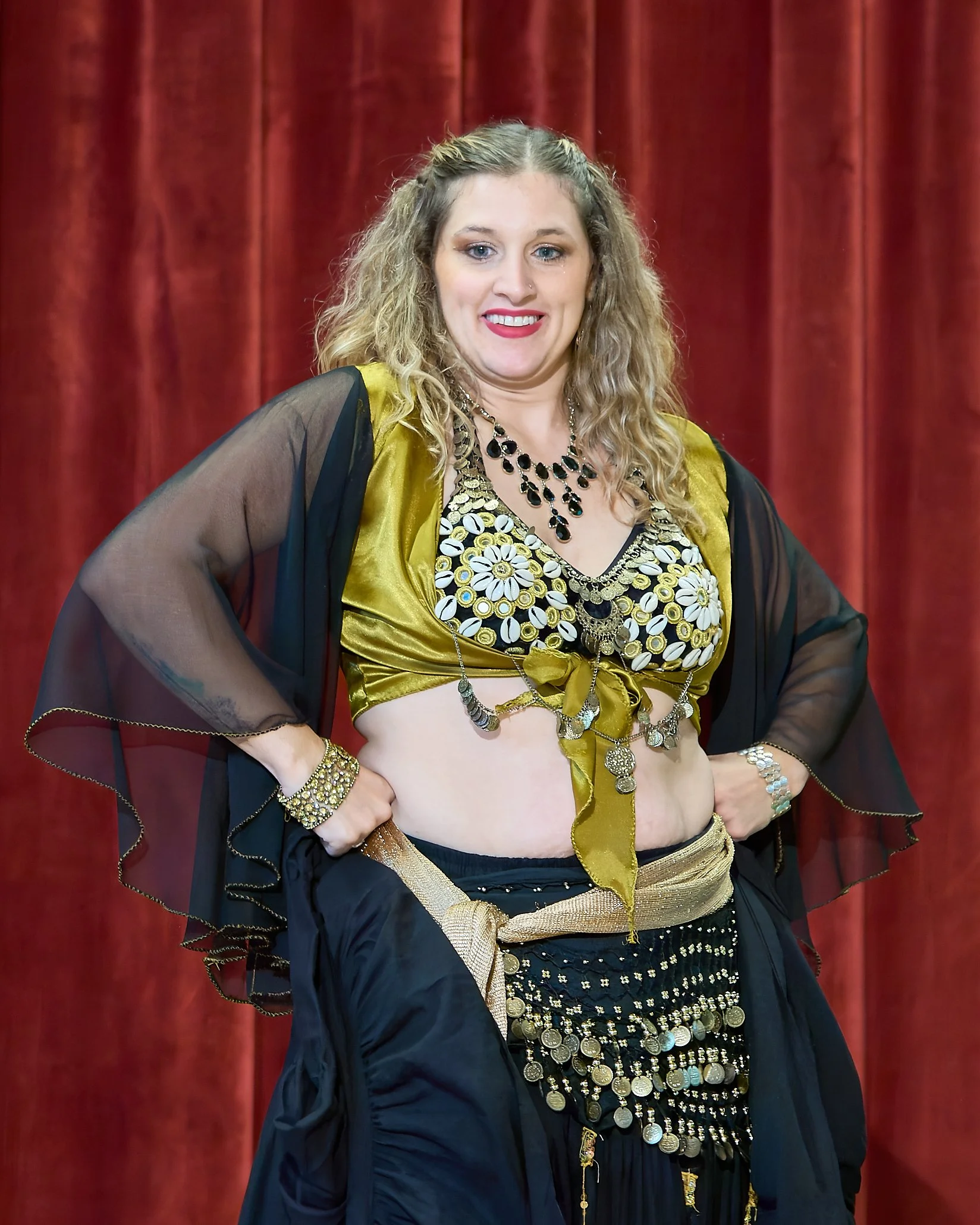 BellyDanceBazaar_92084371.jpg