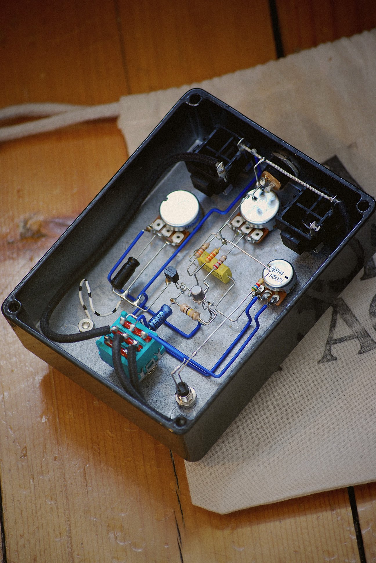 Artifact_No52_inside.jpg