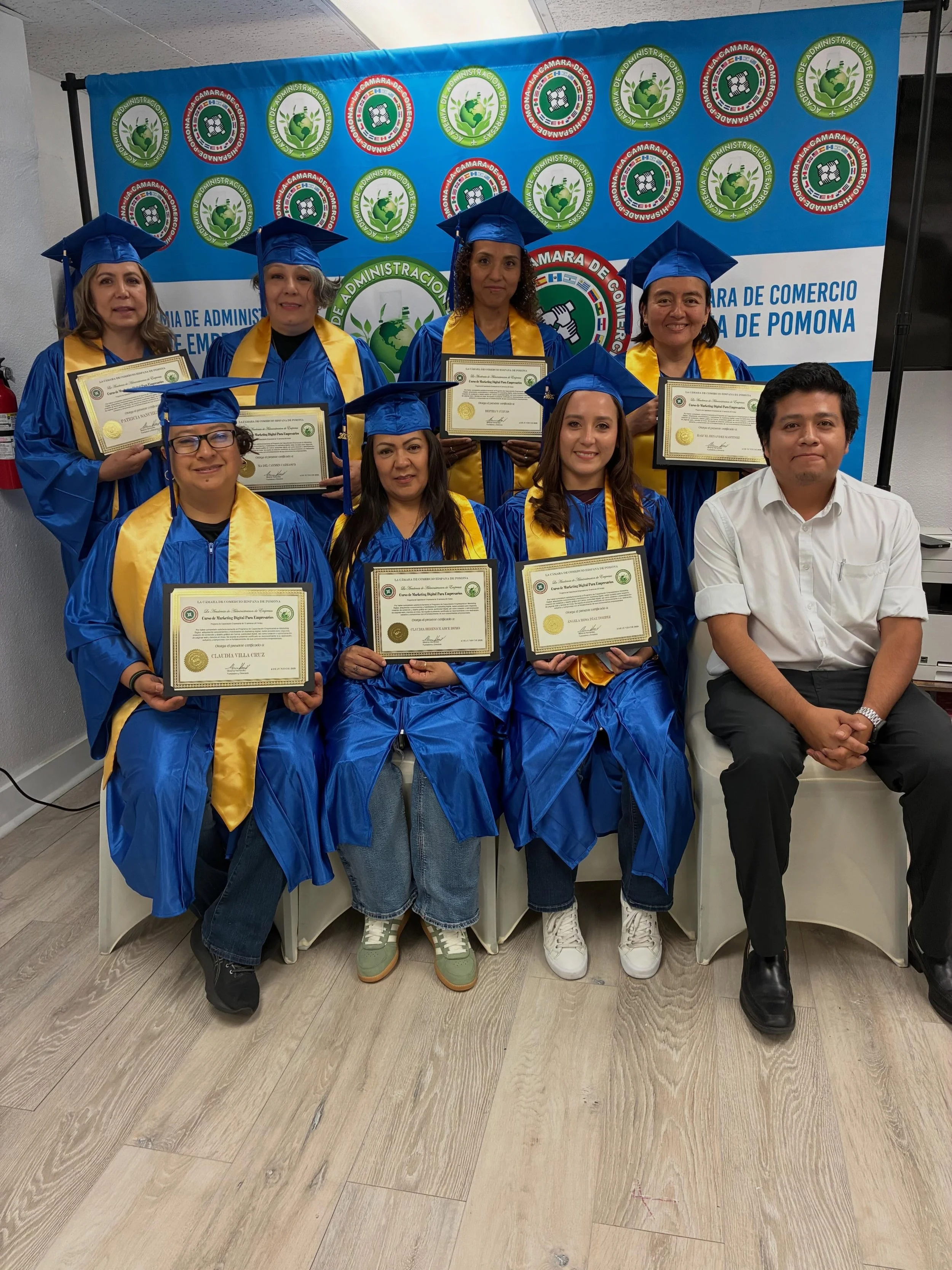 Felicidades a las Graduadas de &ldquo;Marketing Digital para Empresarios &ldquo;#cursodemarketingdigital