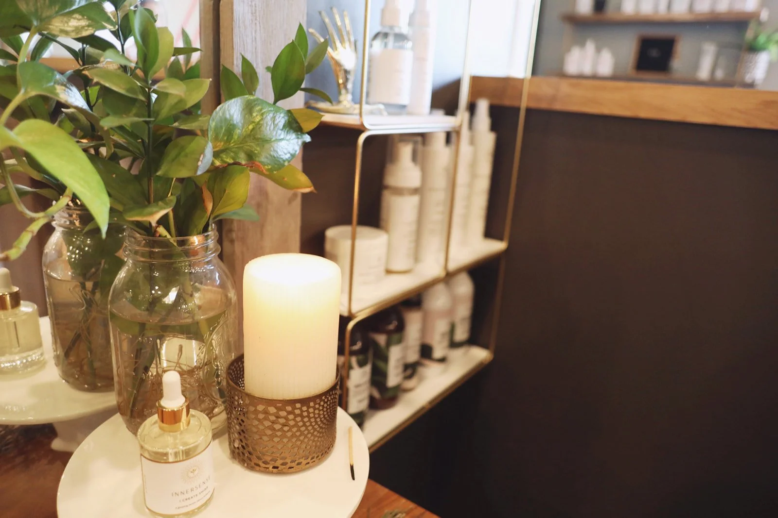 corner salon space horizontal.jpg