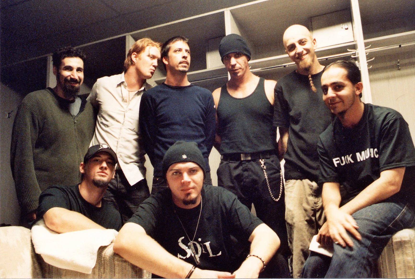 QOTSA SOAD FOOS -4.jpg
